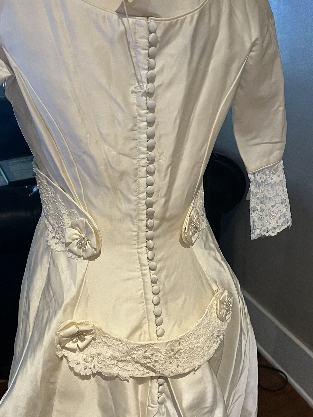 Vintage Alfred Angelo Edythe Vincent 1940-1950’s Taffeta And Lace Wedding Dress