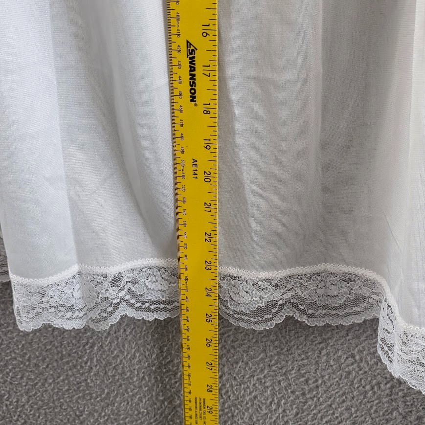 Vintage Luxer Dame Lingerie Half Slip Skirt Size 32-34 White Nylon Lace Trim