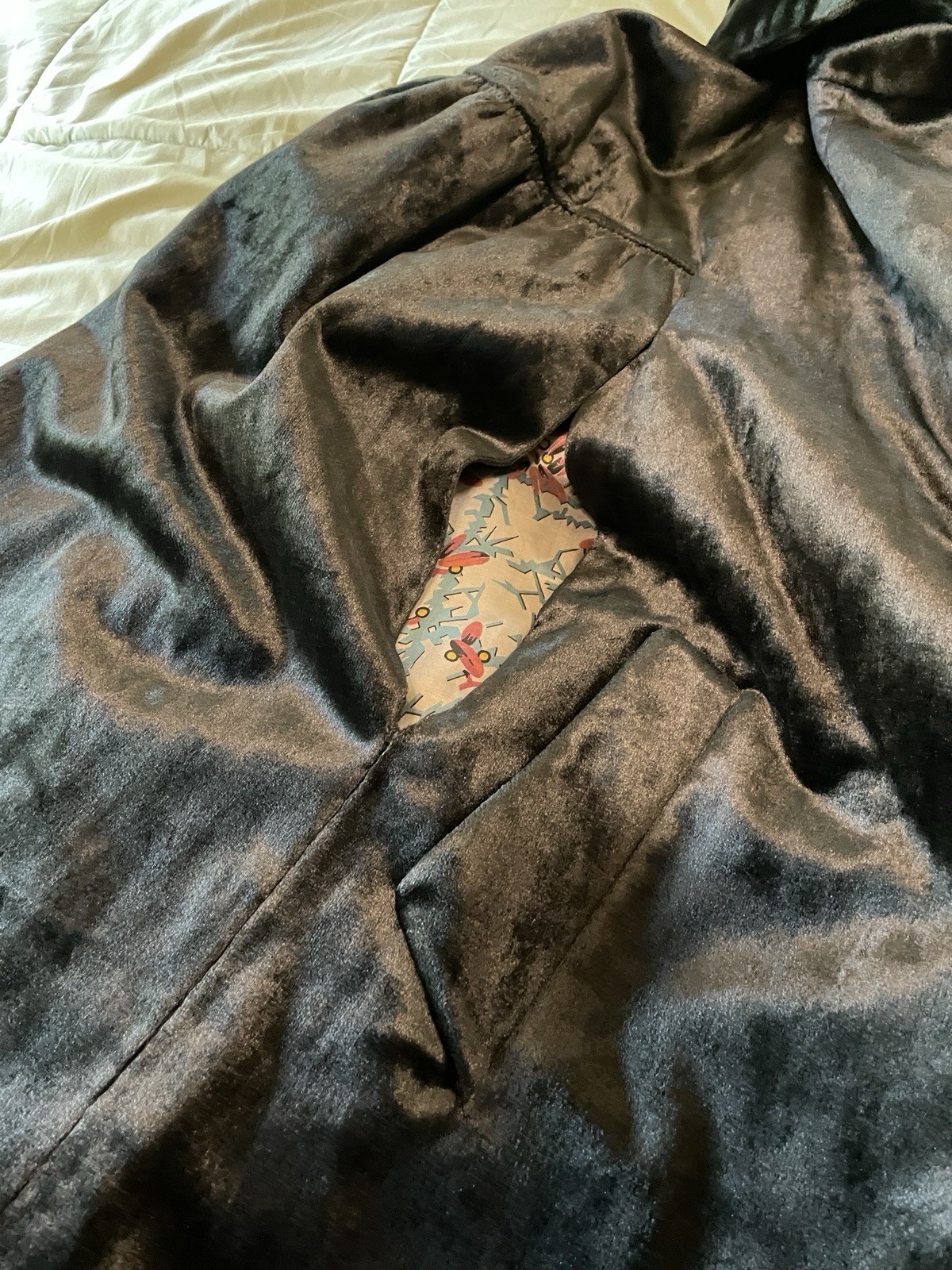VTG 1930s Velvet Opera Cape Cloak Art Deco Floral Rayon Satin Lining &Belt Black