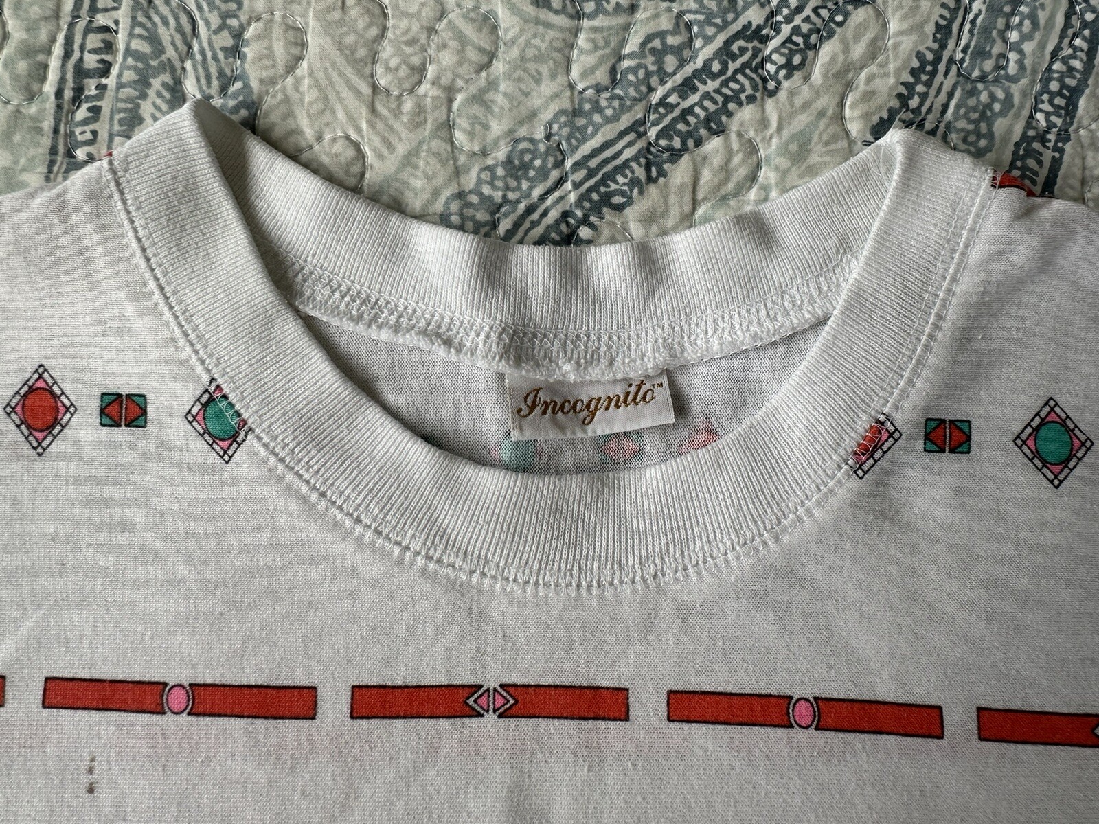 Vintage 1980’s Woman’s Incognito Pocket T-Shirt Geometric Shapes Design Size L ?