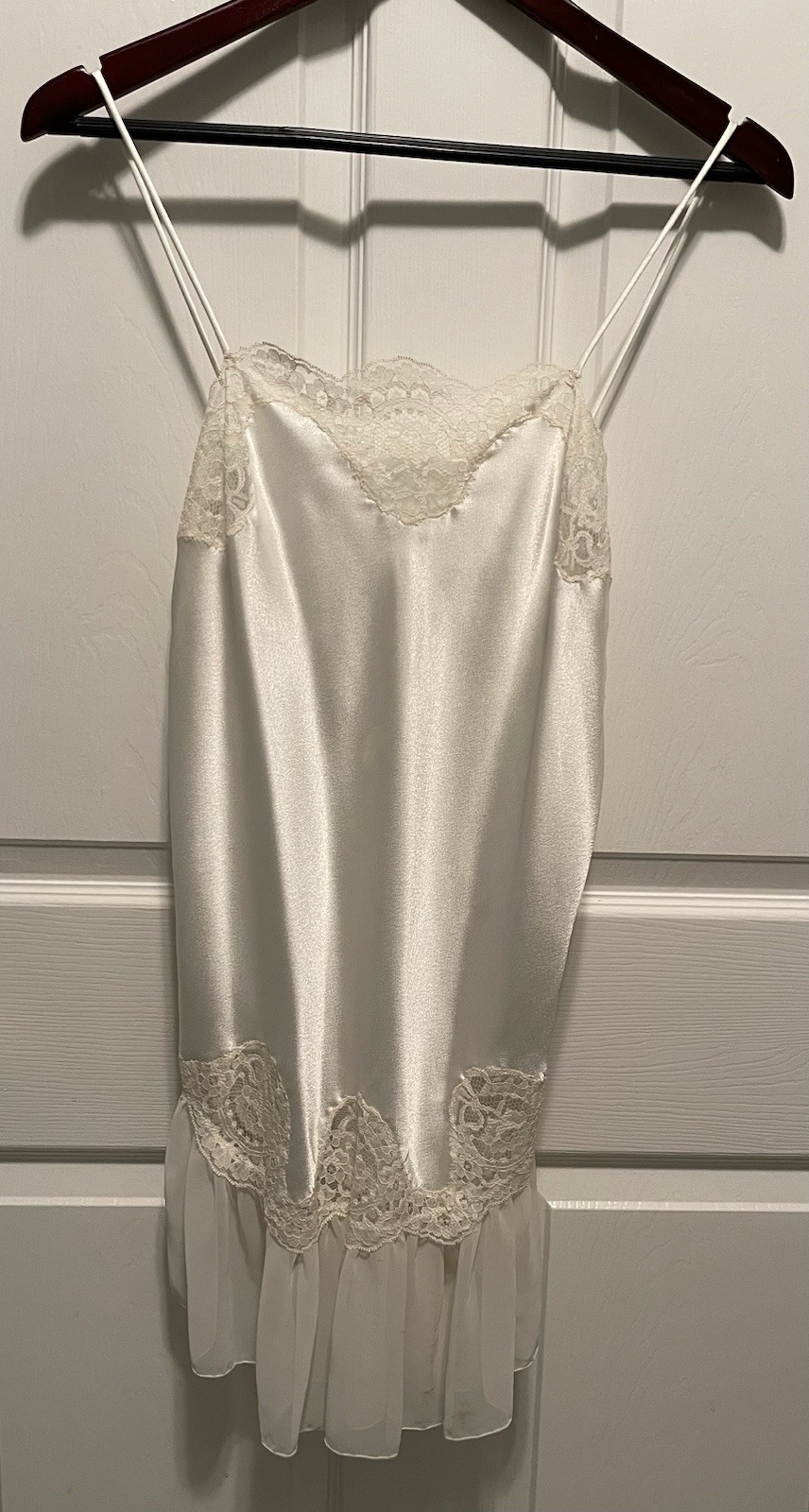 Vtg Blanche Nightgown Nighty Chemise Cream Lace USA Union Made Tag Ladies Small