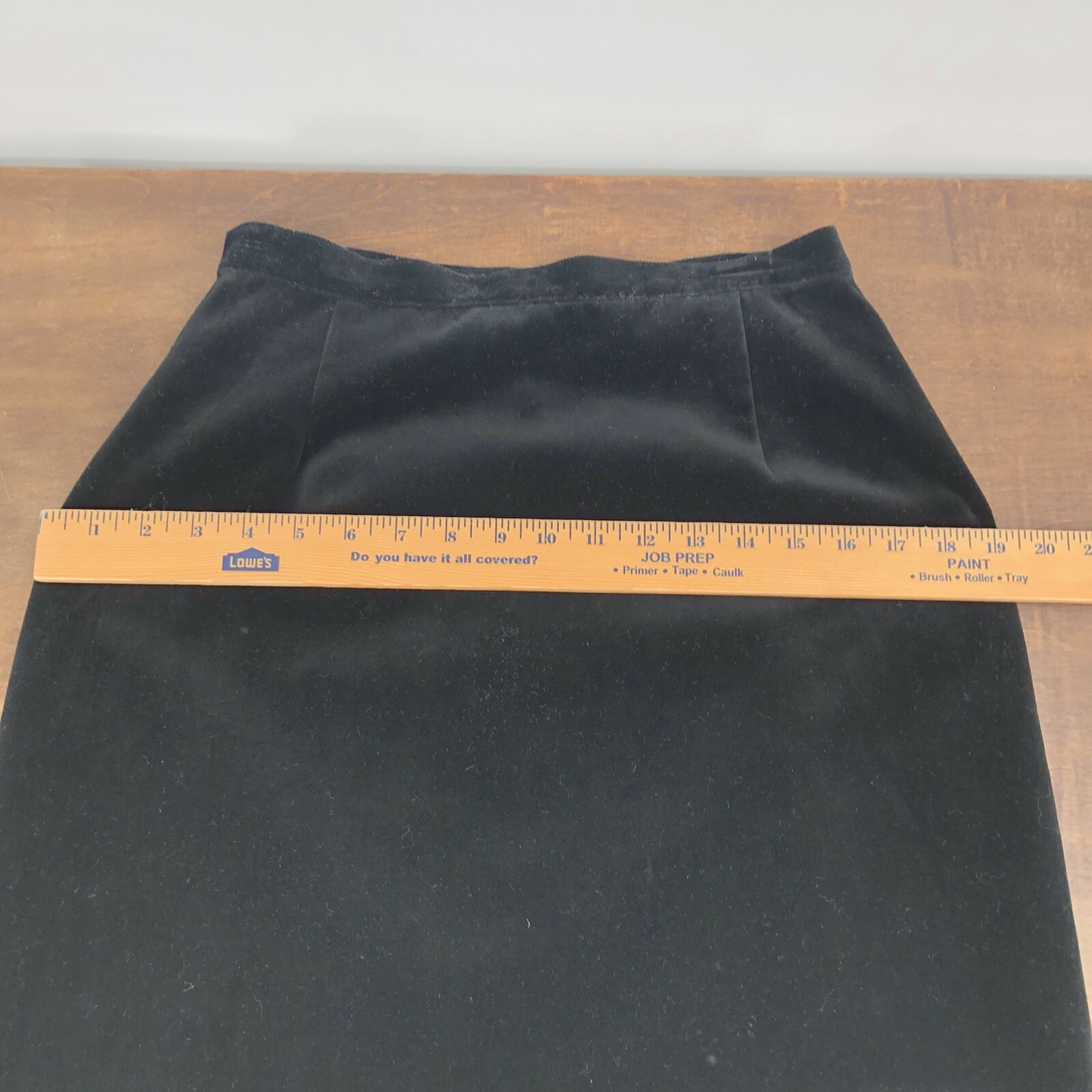 Vintage Tan Jay 1970s Black Velvet Classic A-Line Skirt Women’s Size 12