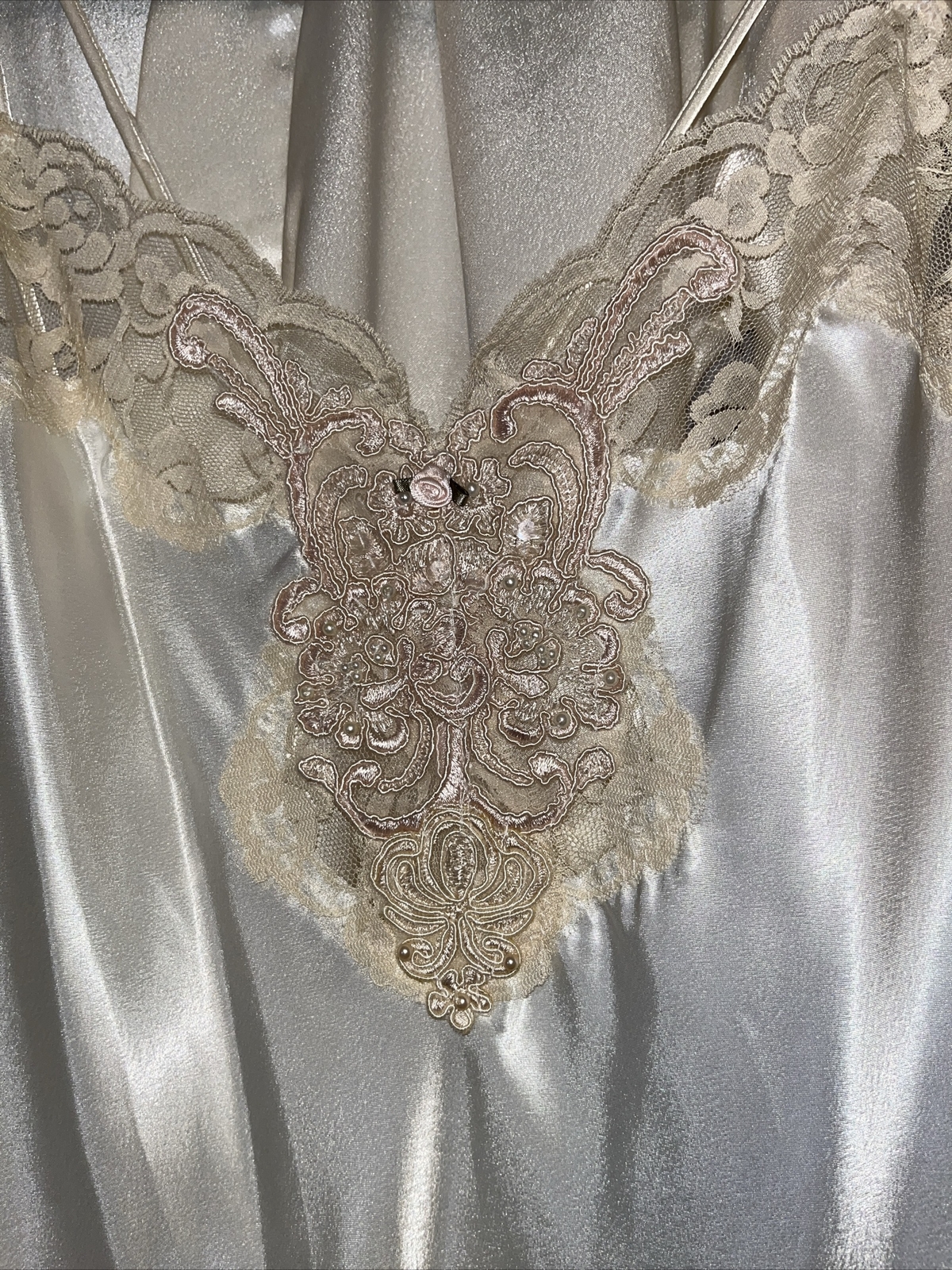 Vintage Expressions Sm Bridal Robe Gown PEIGNOIR SET Cream Sateen Lace Beading