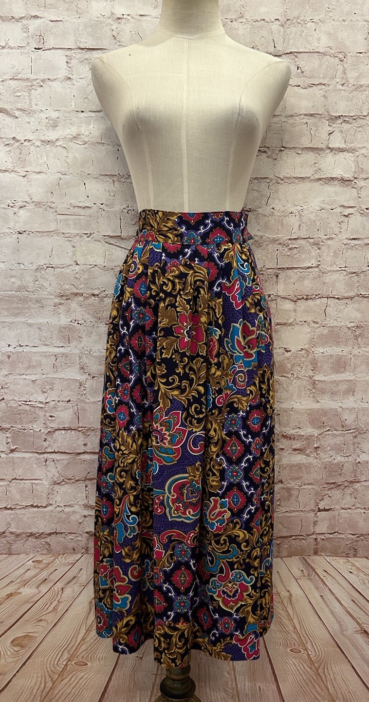 Vintage Sweetbriar Belk Skirt 12 W29 Floral Cottage Pockets