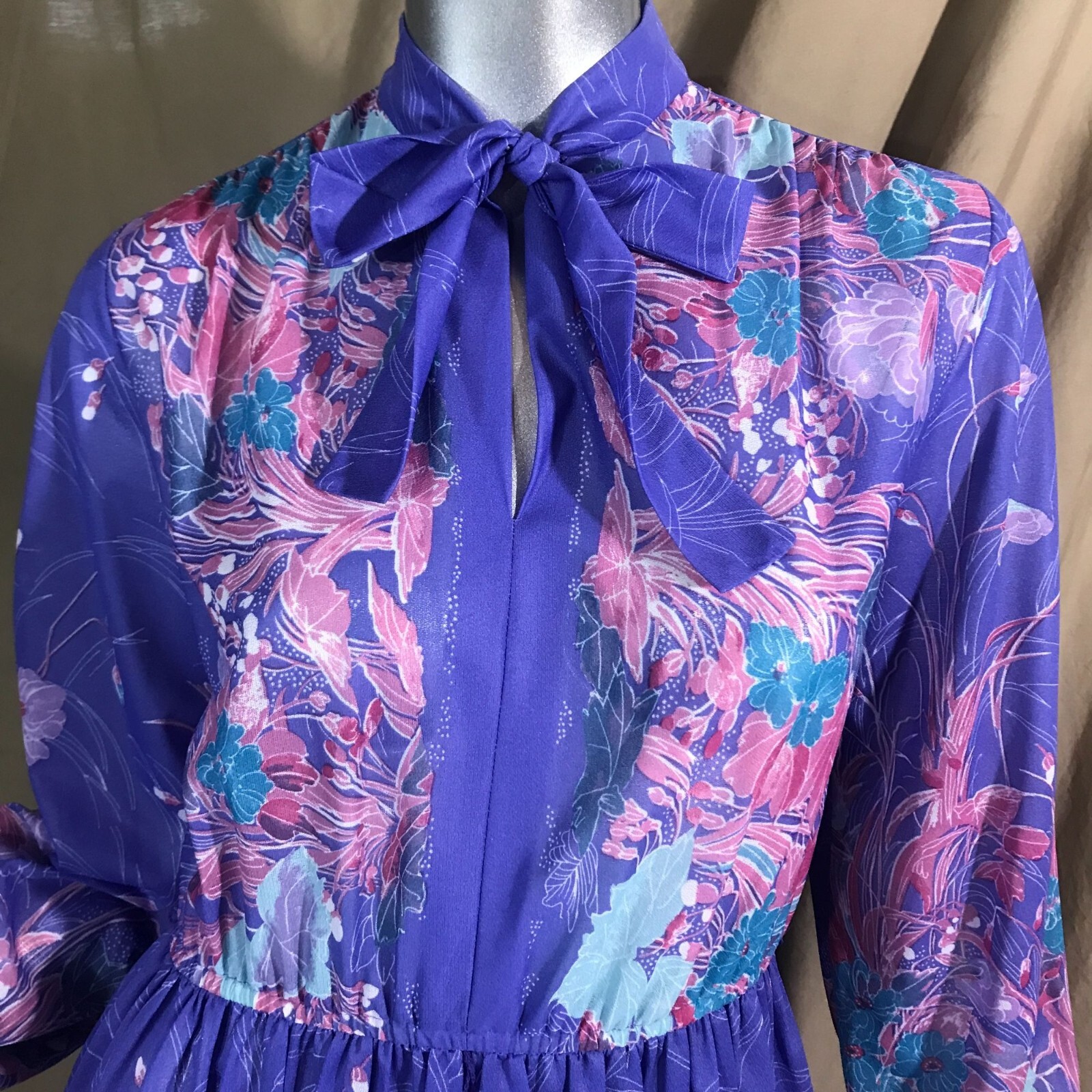 Vintage Mavinette Dress Women’s Small/Medium Purple Pink Blue Floral Pattern 3/4
