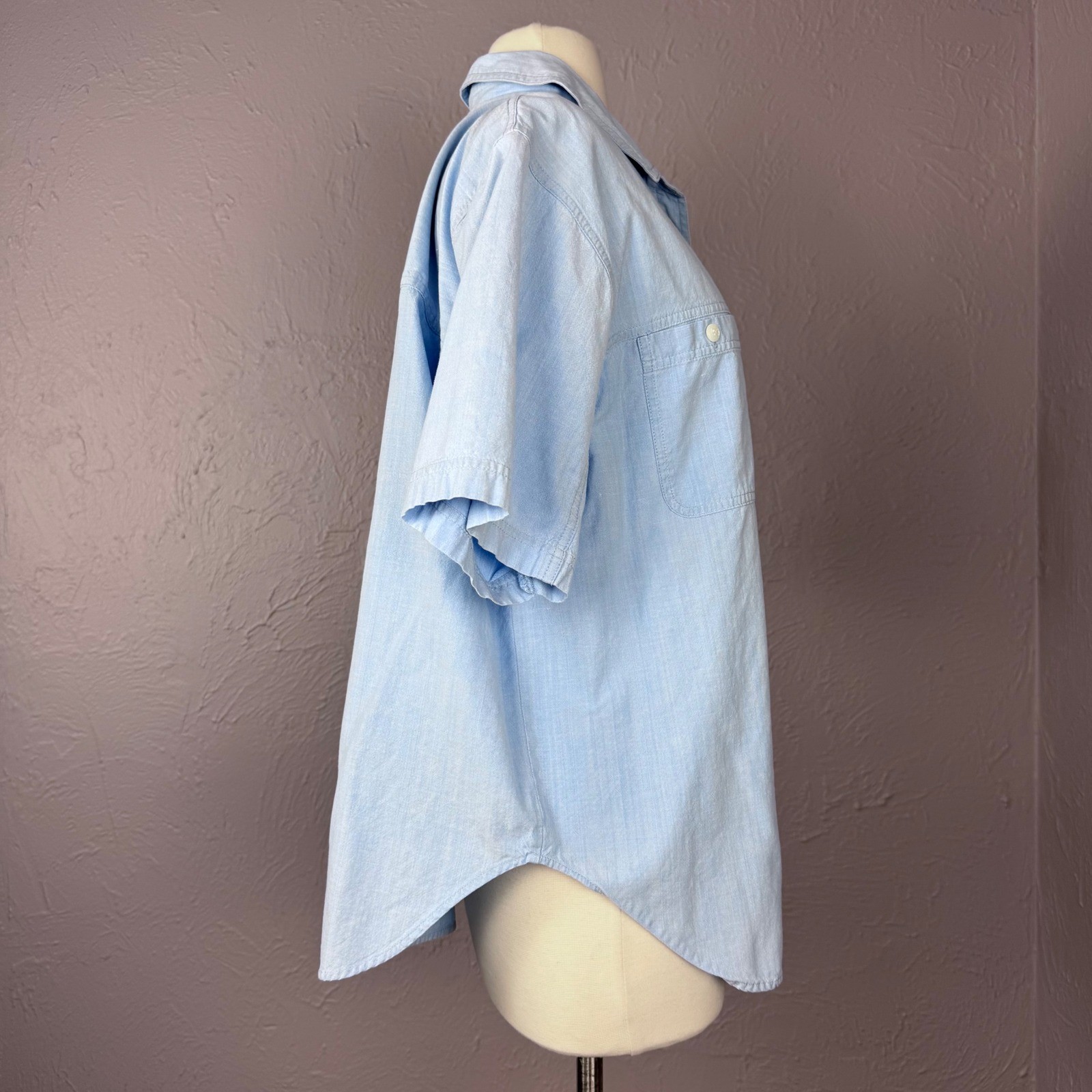 Vtg 90’s Women 1X 100% cotton light blue button shirt Summer vacation coastal
