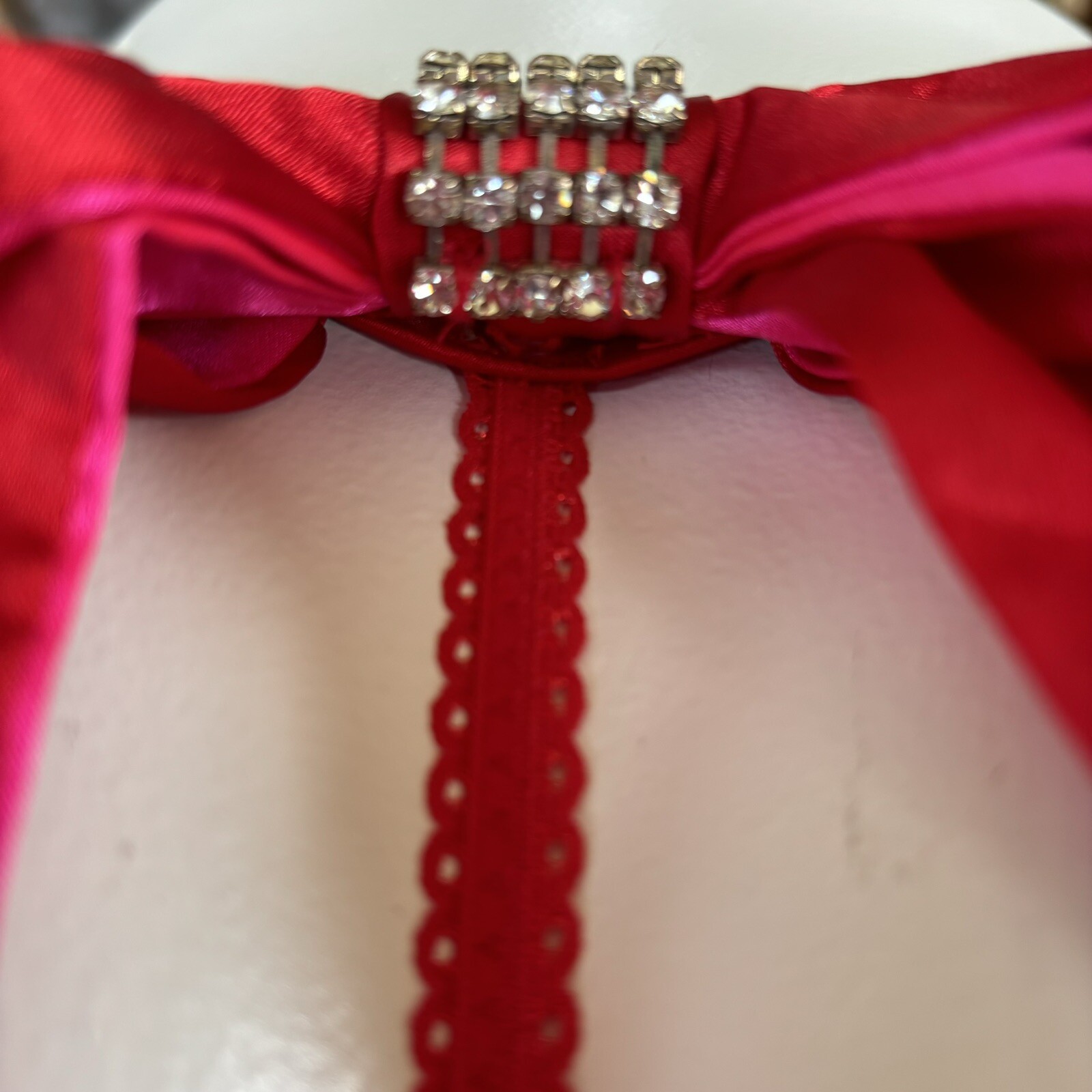 Victorias Secret Second Skin Red Satin Rhinestone Bow V String Panty Medium NWOT