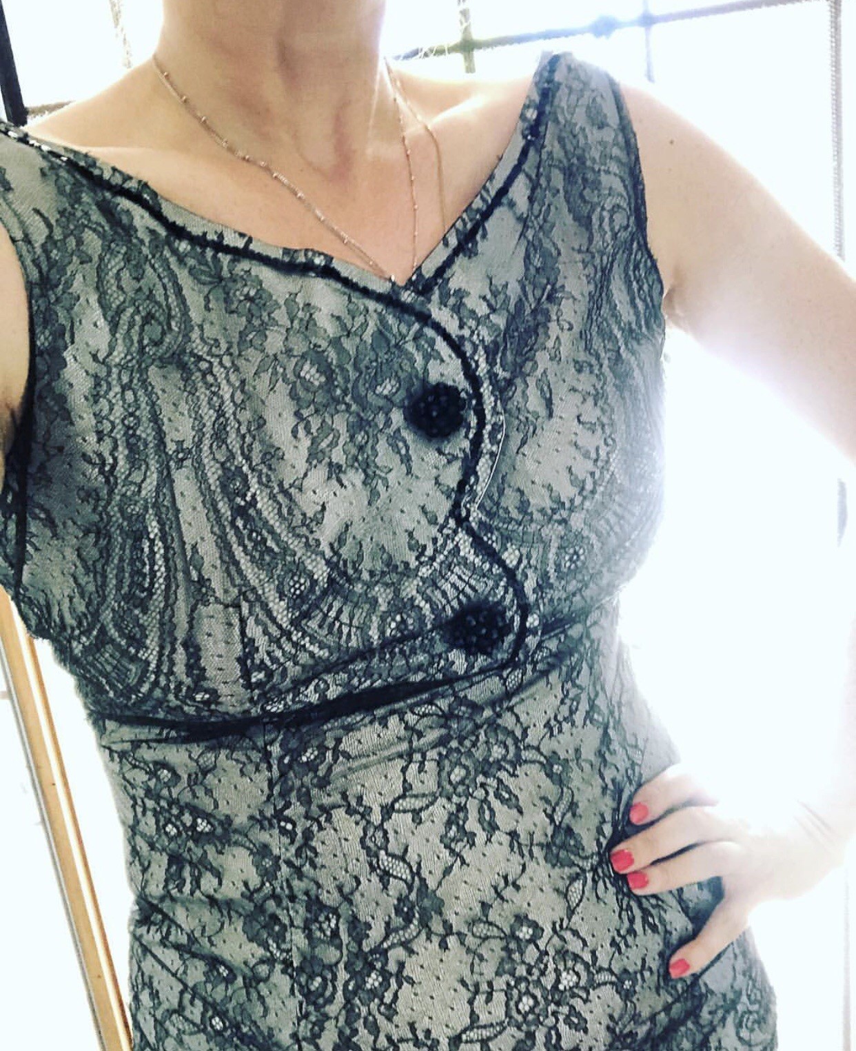 Vtg 50s 60s MOLSTAD & CO Dress 42 M Foral LACE Beaded JEWEL WIGGLE COCKTAIL Rare