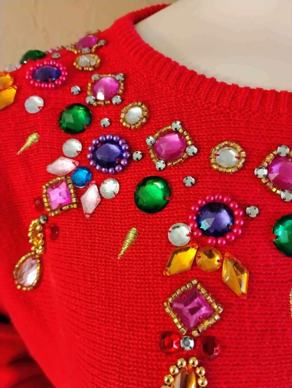 VTG 80’s „Maurada” Candy Apple RED Bejeweled & Beaded Sweater S