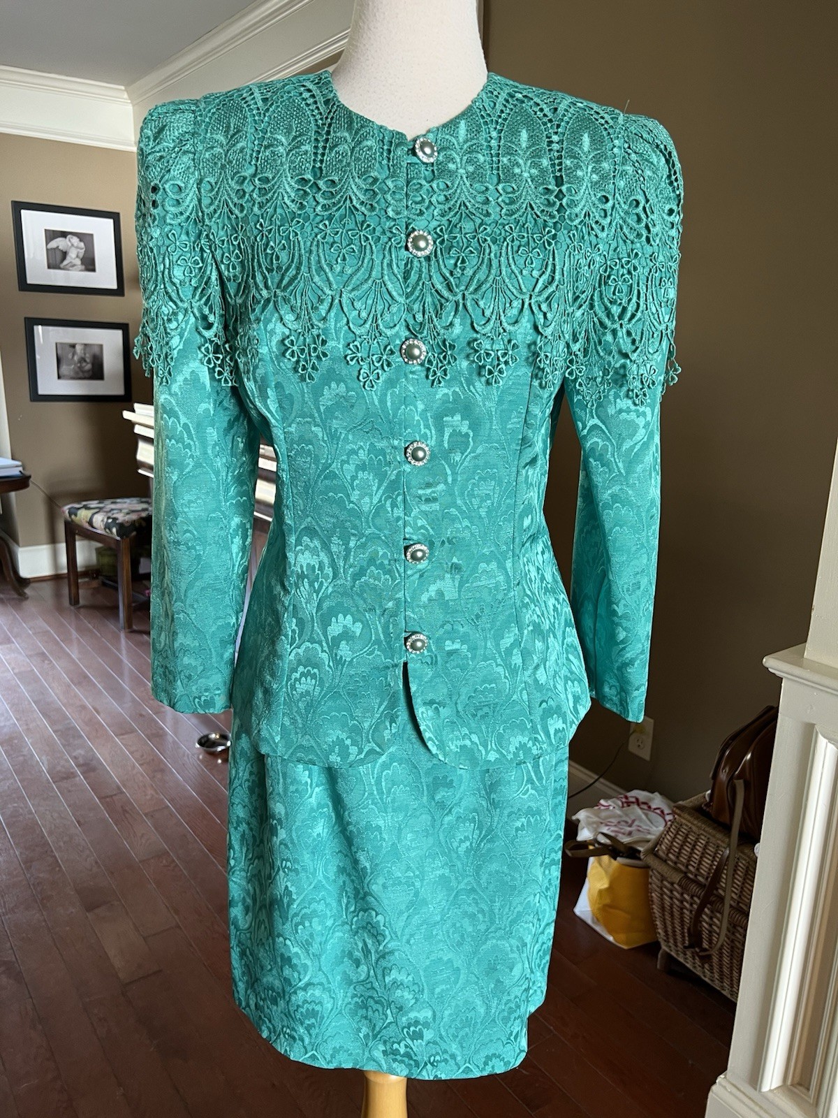 VTG 80’s 2 Piece Teal Dress, Big Lace Rhinestone Buttons, Big Shoulder Pads Sz 8