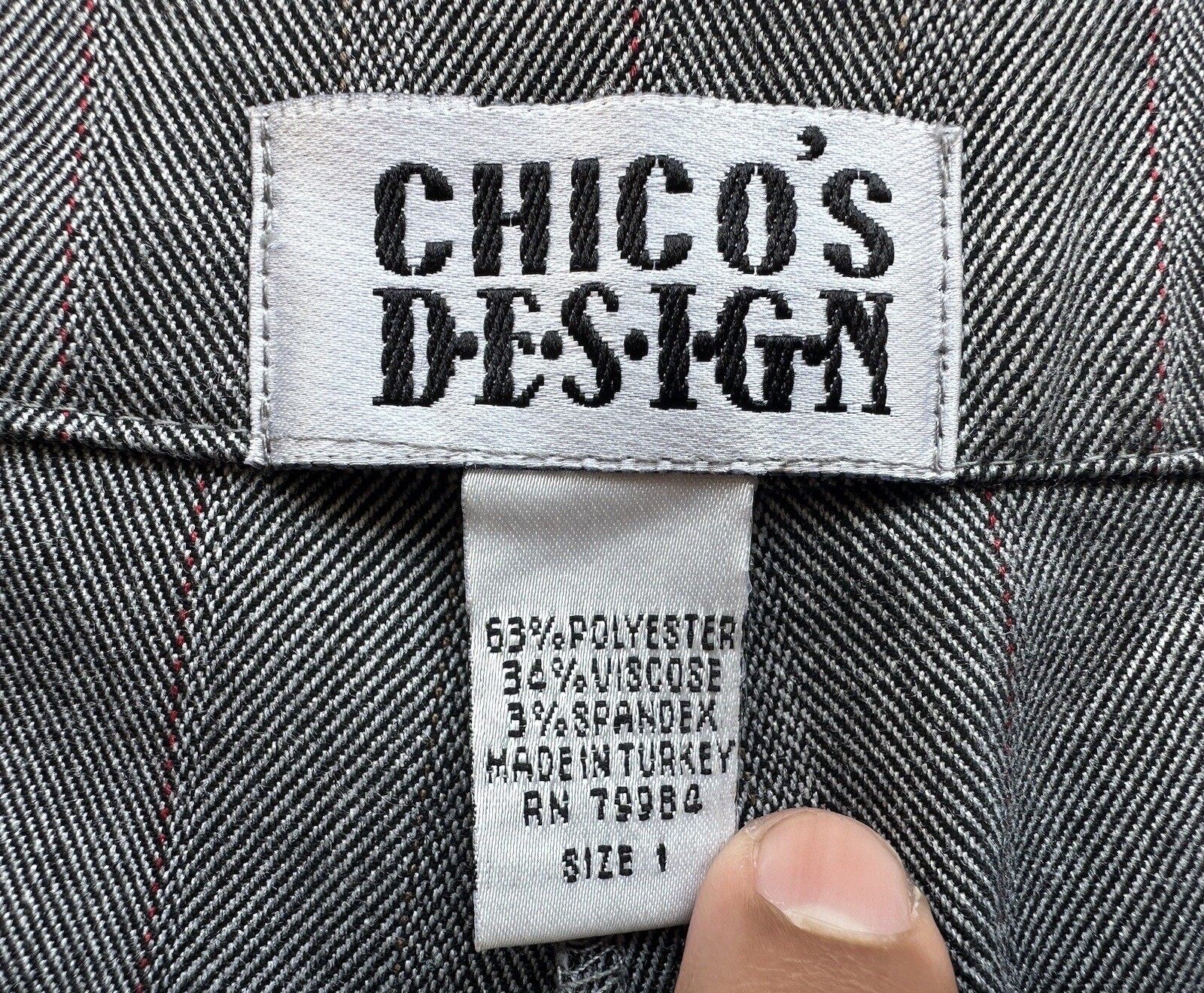Vintage Chico’s Design Women’s Gray Striped Flat Front Stretch Dress Pants Sz 1