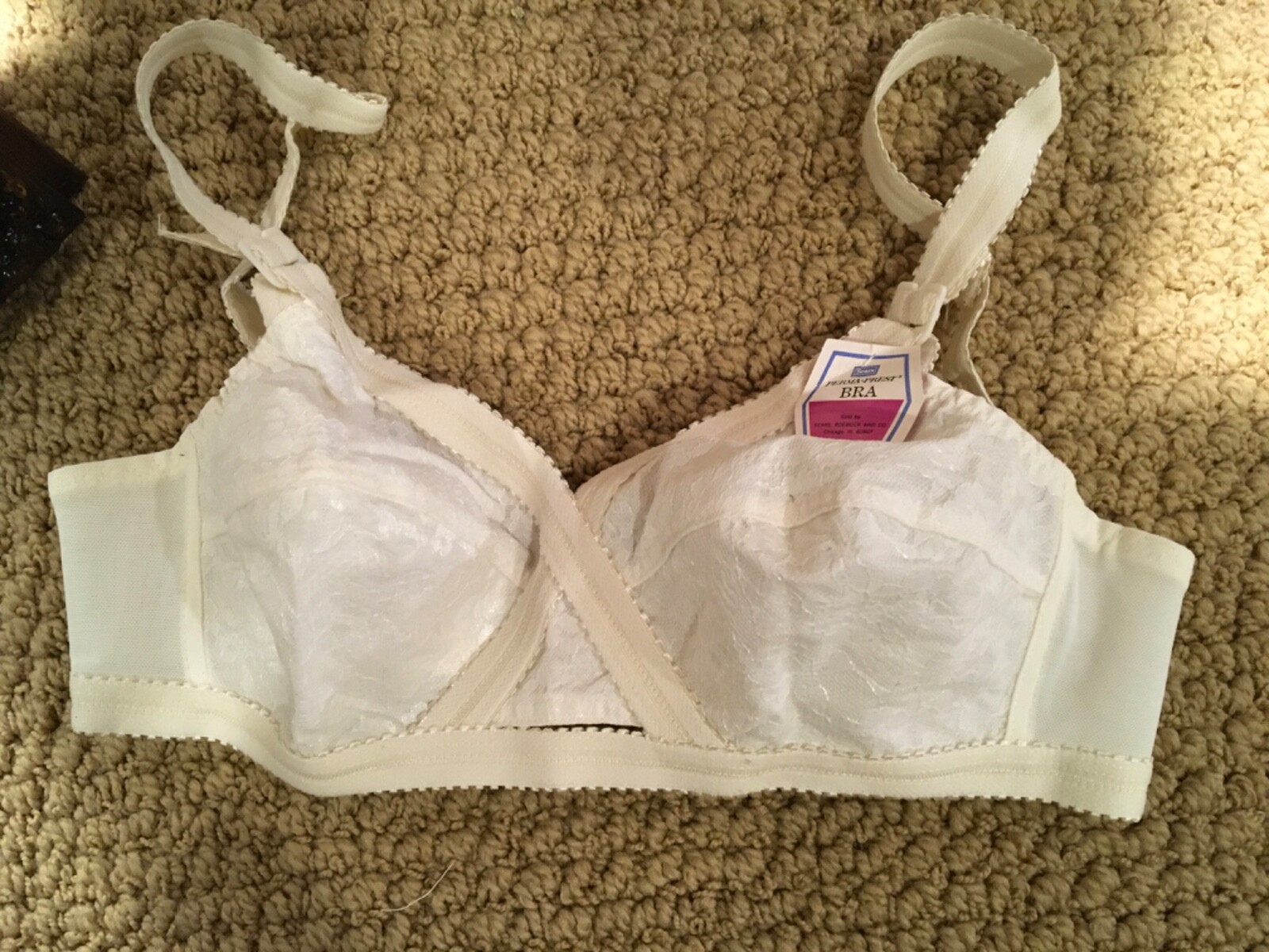 Vtg 50’s Sears  Lace Perma – Pressed Bra Pointy Sissy White 34A ORIGINAL TAGS
