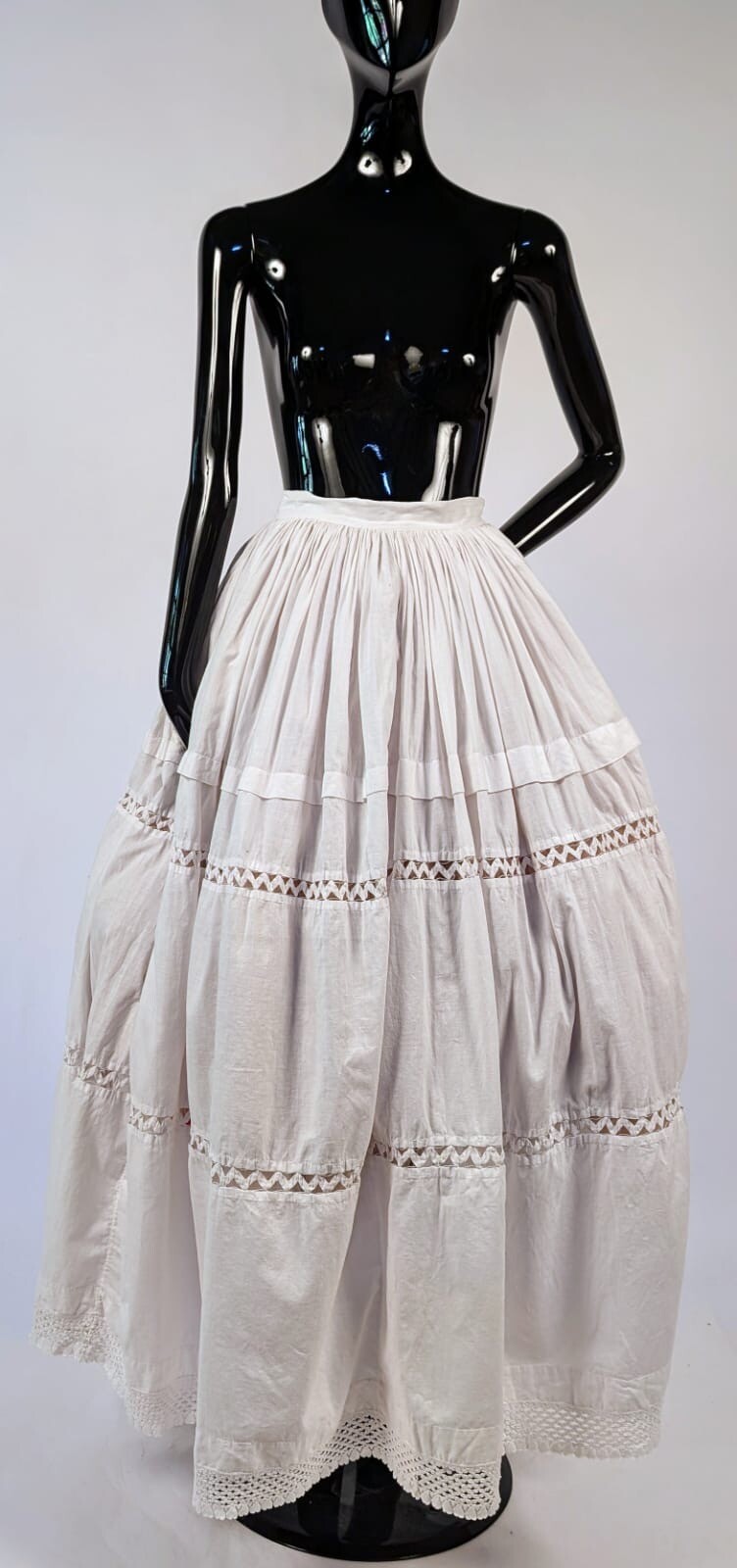 HAND SEWN MID 19TH C WHITE  PETTICOAT SKIRT W SAWTOOTH INSERTION & HEART LACE 