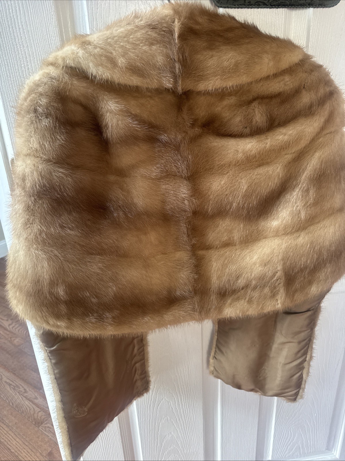 Vintage Genuine Mink Fur Stole Shawl Wrap – Brown – Classic Glamour
