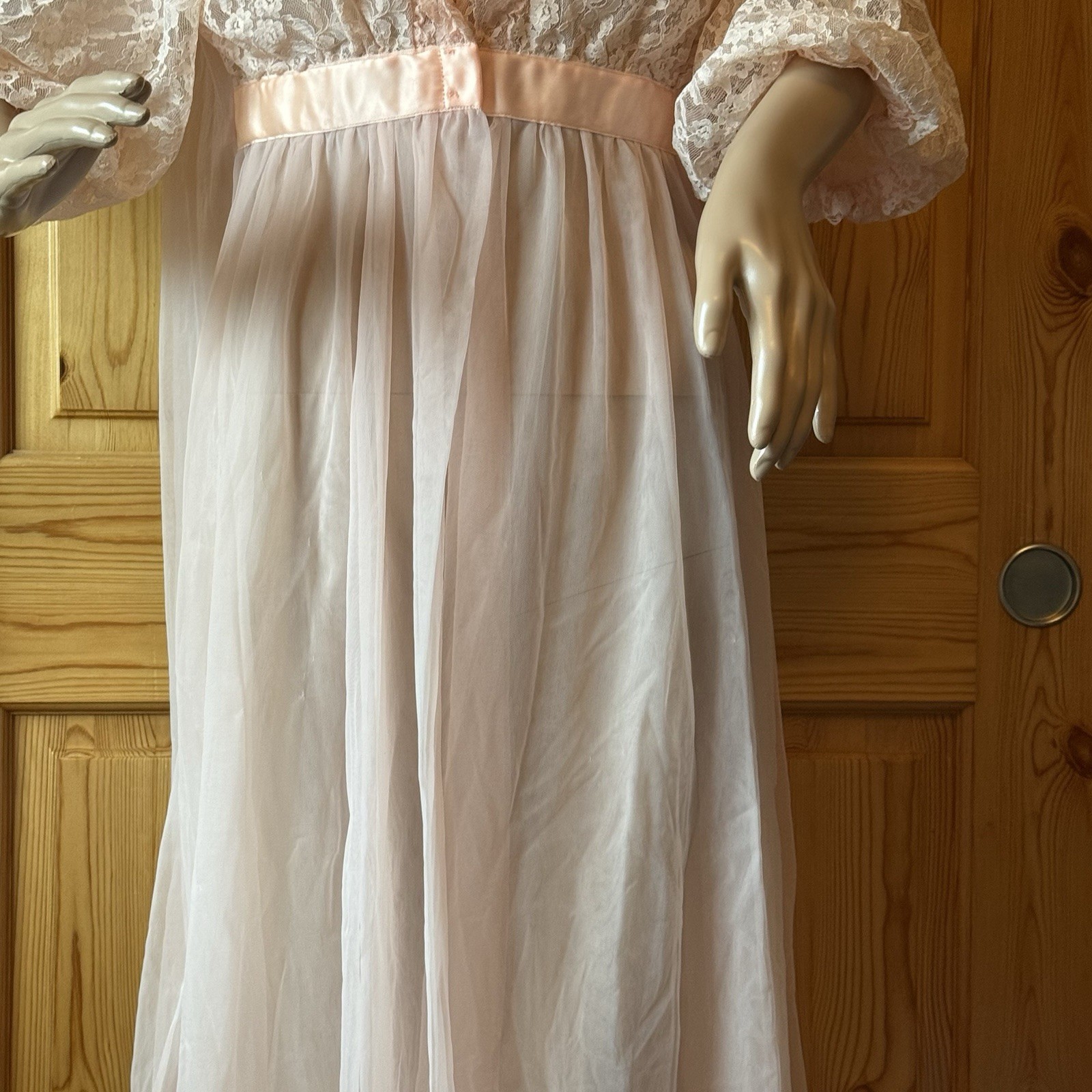 Vintage 60s Pandora Lingerie Peignoir M Nylon Double Chiffon Lace Puff Sleeves