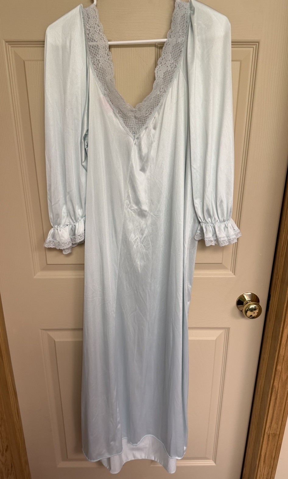 Vintage Brownstone Studio for INTIME Long Nightgown Size XL Embroidered Lace USA