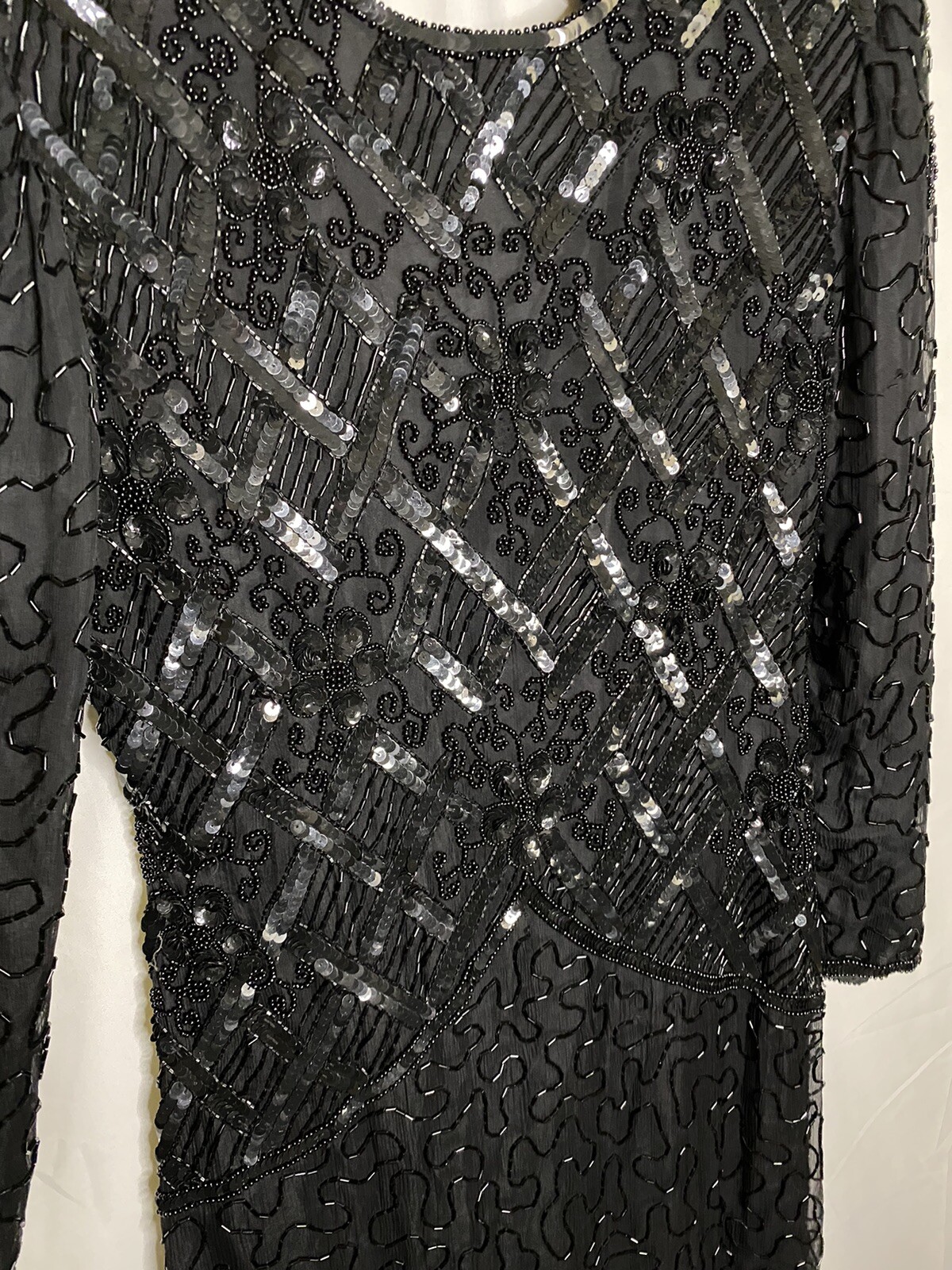 Vintage Sweelo Black Beaded Long Sleeve 100% Silk Dress Evening Gown Size Small
