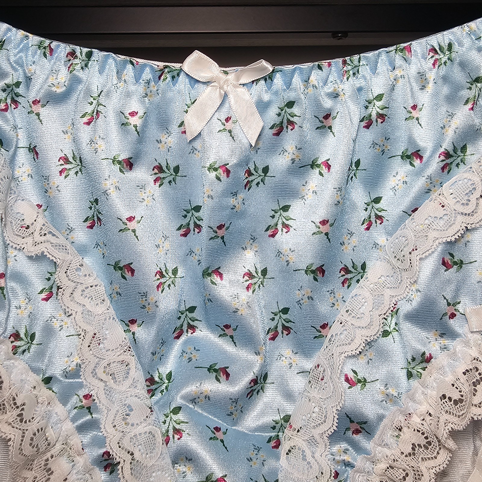 Glossy Floral Satin Panty Blue Bikini Sissy Nylon Lace Brief Sz 10-11 Hip 48-52″