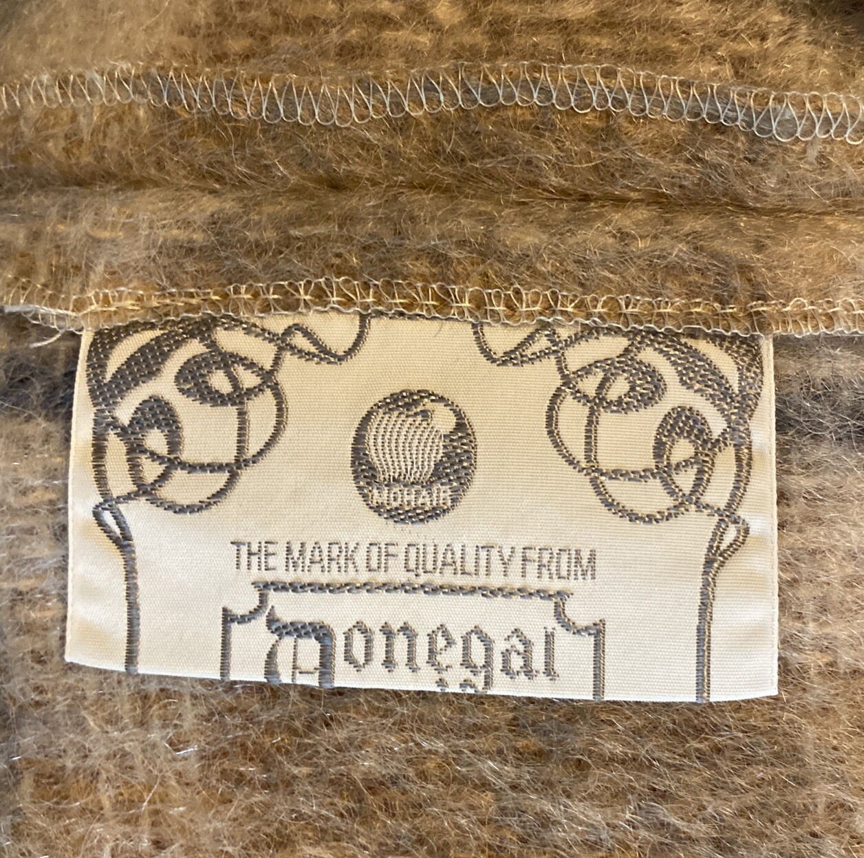 VTG Donegal Design Womens 2-Pc Mohair Wool Lined Skirt & Vest Hand Woven Ireland
