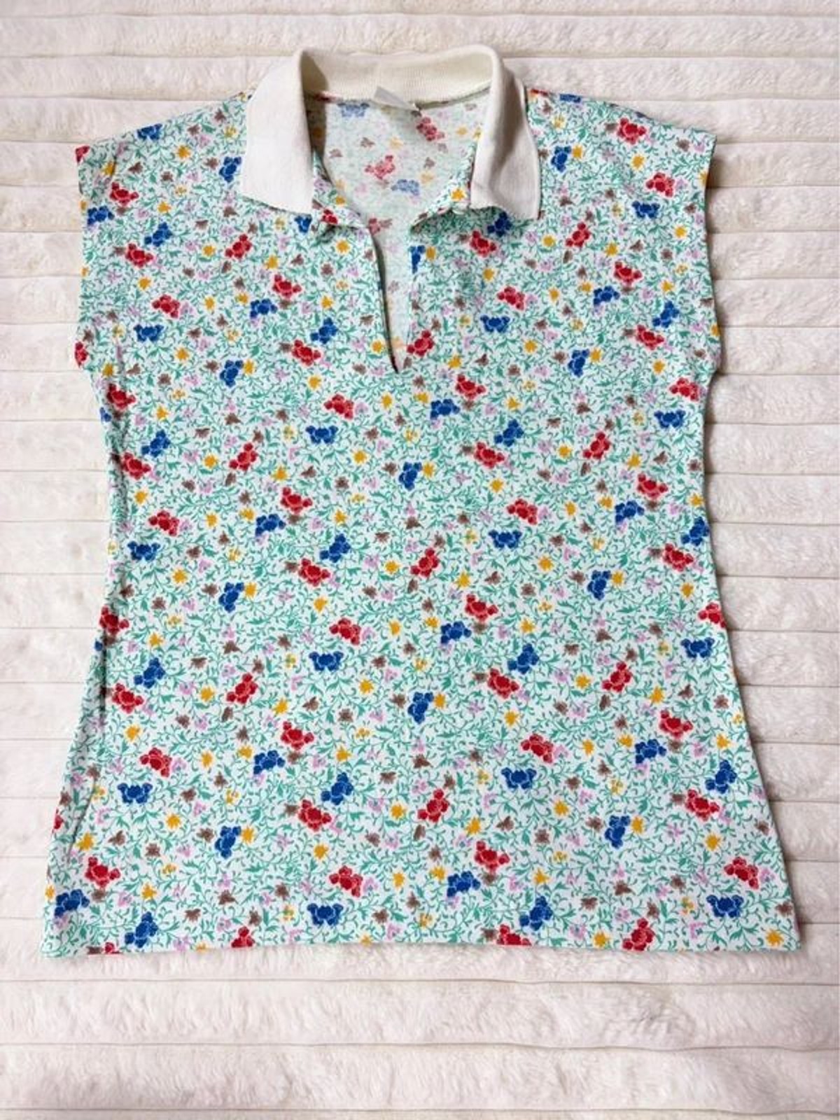 White Stag Sleeveless Polo Floral Print Top White Collar Button Casual Tank