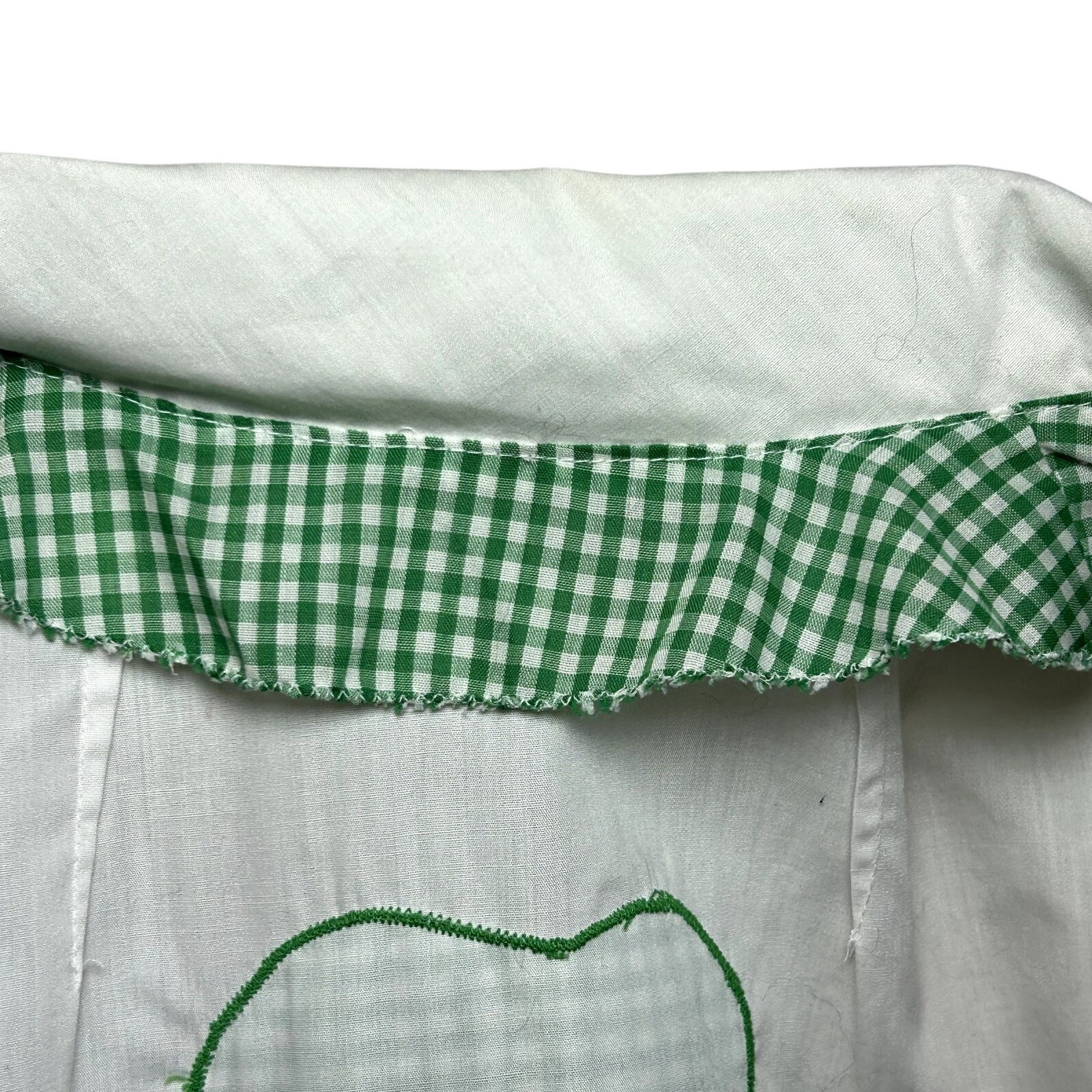 VTG 70s White Shamrock M Embroidery Gingham St. Patrick’s Day Top Twee Retro