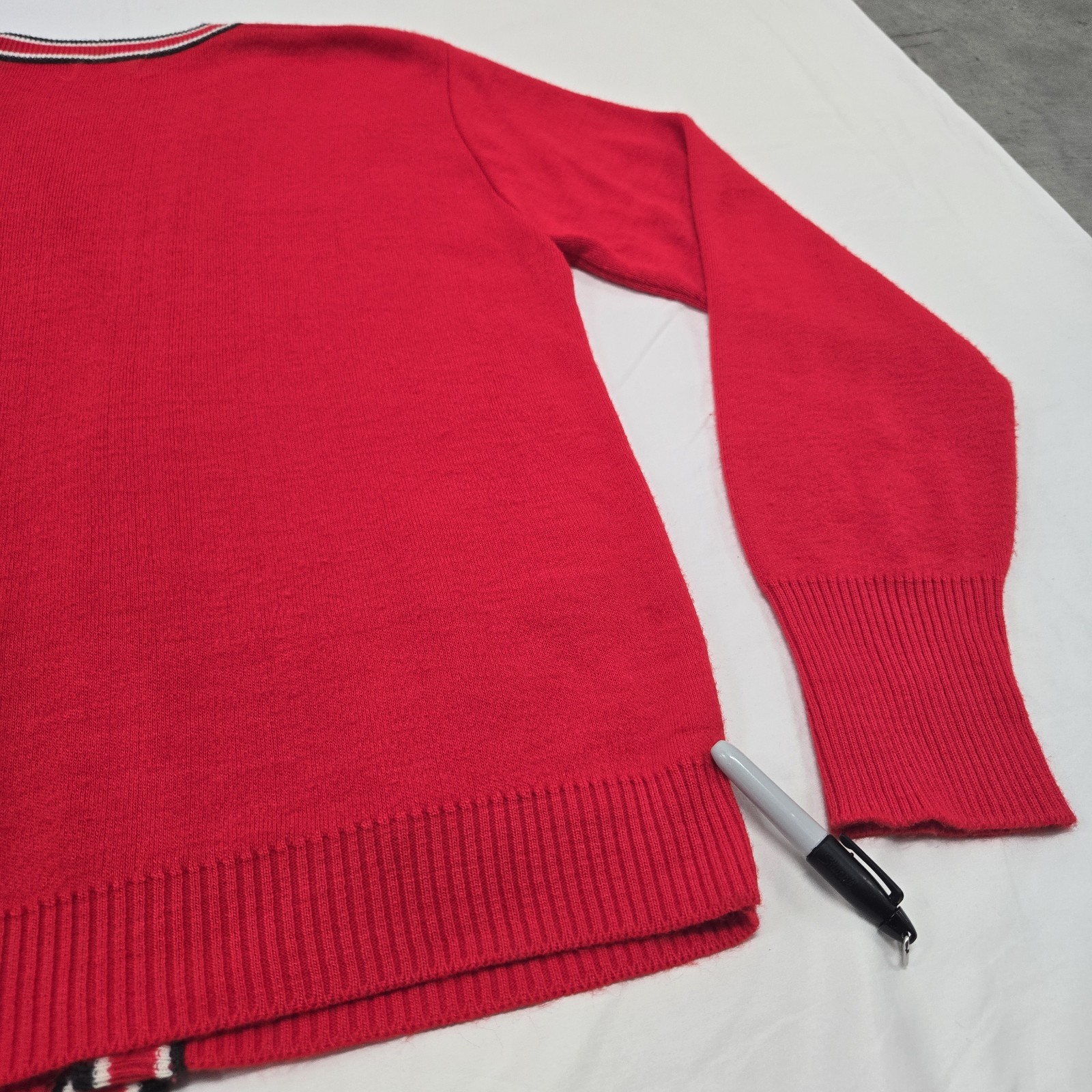 S/M Vintage Interlock Orlon Red Sweater Button Cardigan 100% Virgin Du Pont 60s