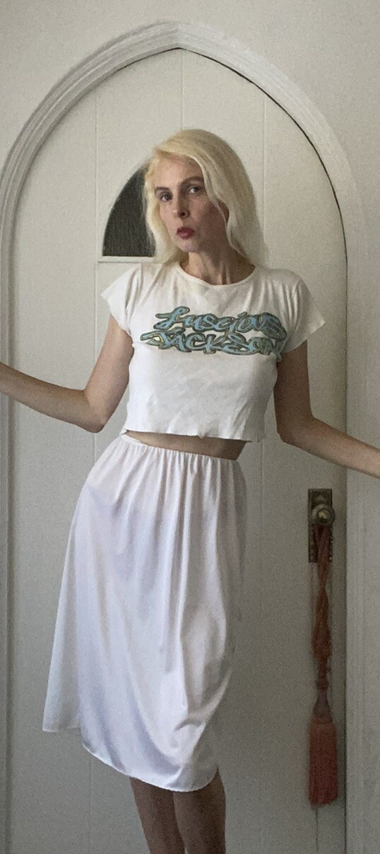 Vintage 70s Cachet White Nylon 12” Side Slit with Lace & Bow Elastic Waist S/M