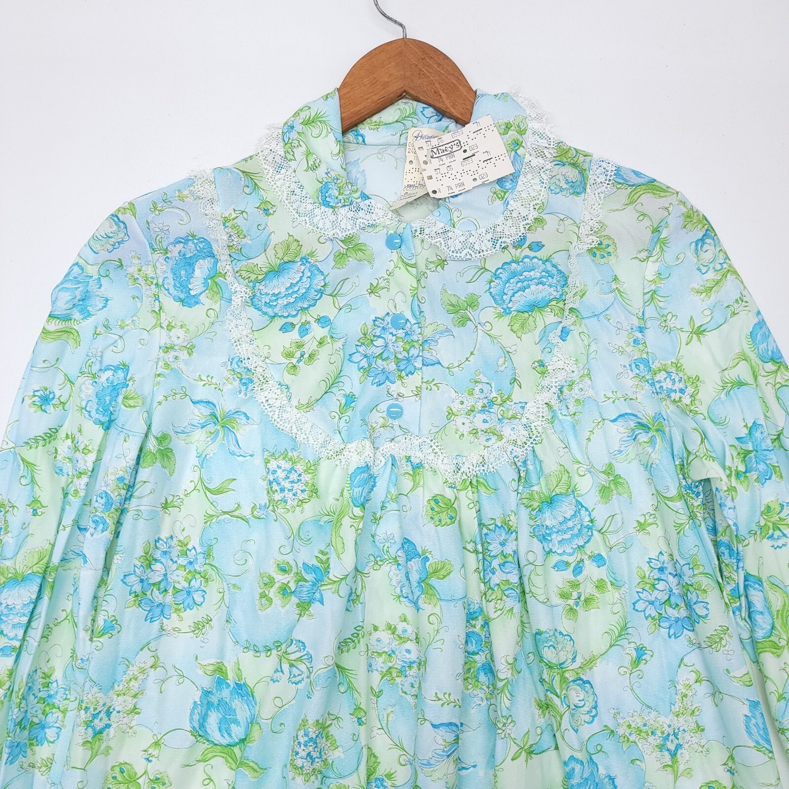 NWT Vintage Dream Away Long Sleeve Nightgown Lingerie Floral Blue Sz M 1974