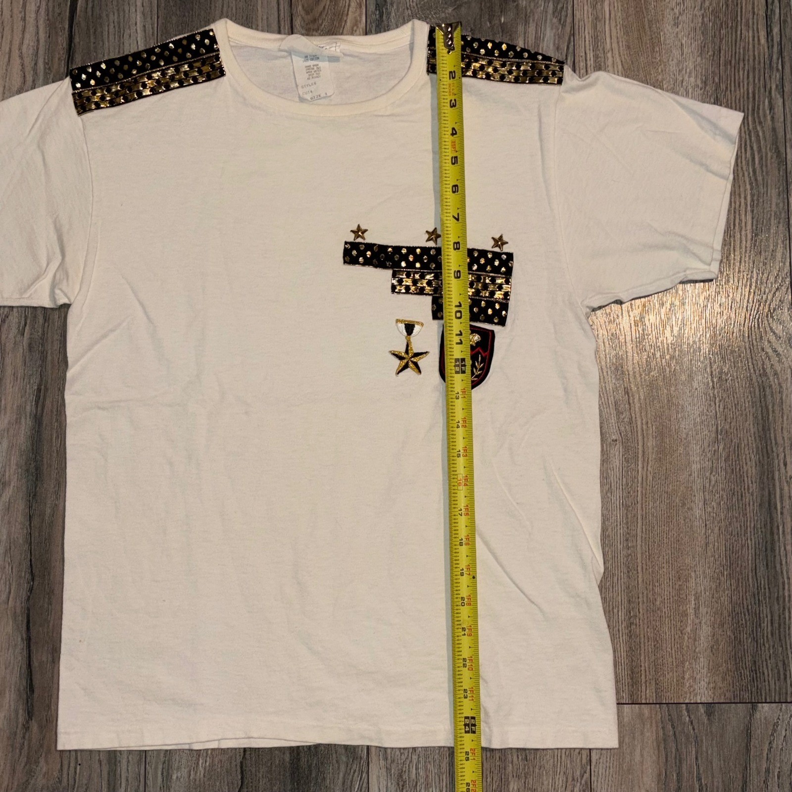 Beverly Hills Place Vintage Military Embellished T-Shirt Cream Gold Stars Size 1