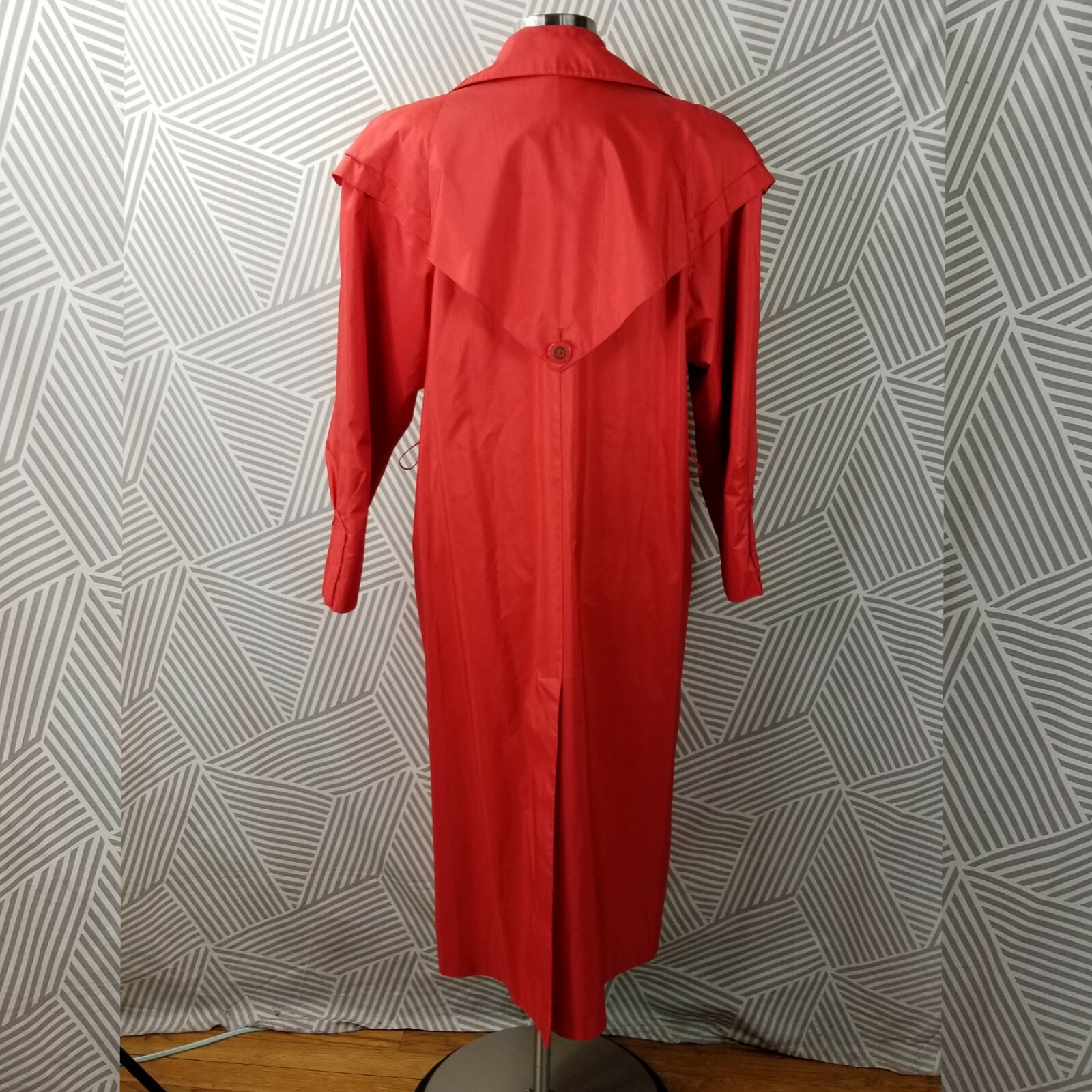 Vintage Womens Trench Coat size 7/8 long Raincoat professional Cosplay costume