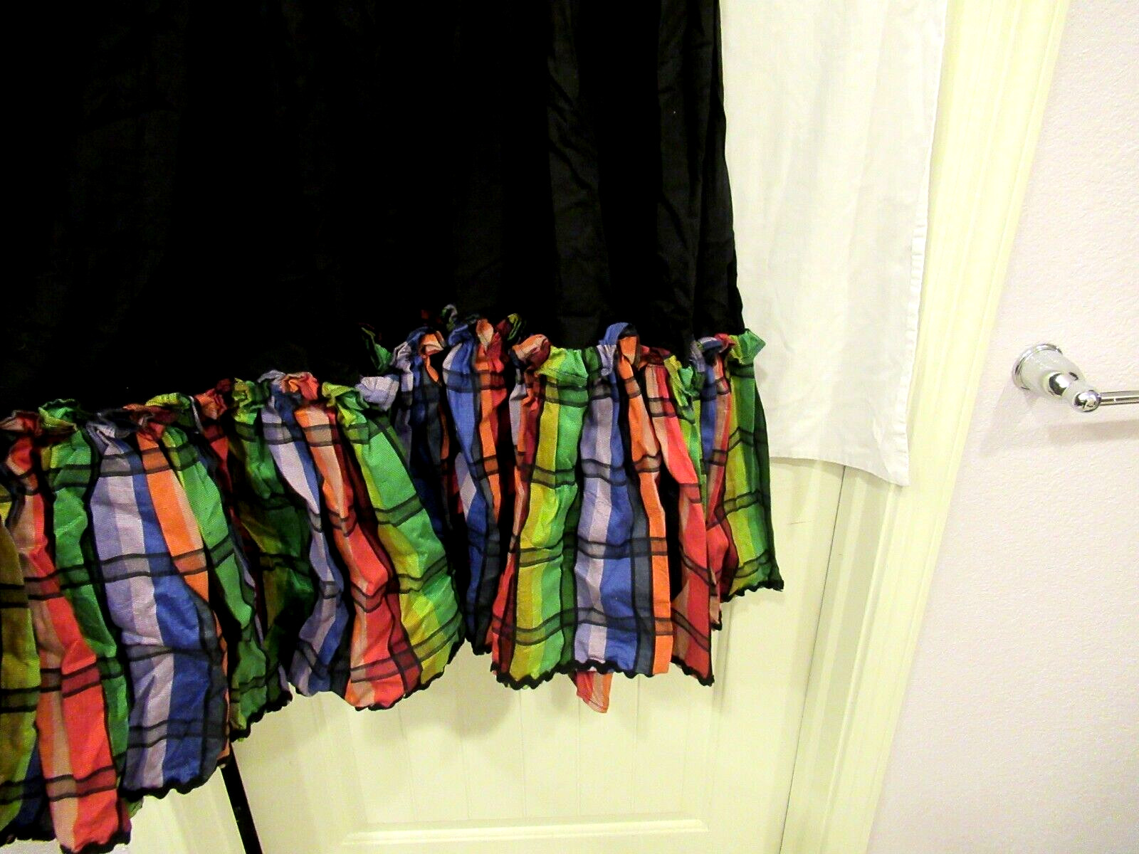 Black and plaid ruffled dance dress, flamenco, vintage, 42″ chest