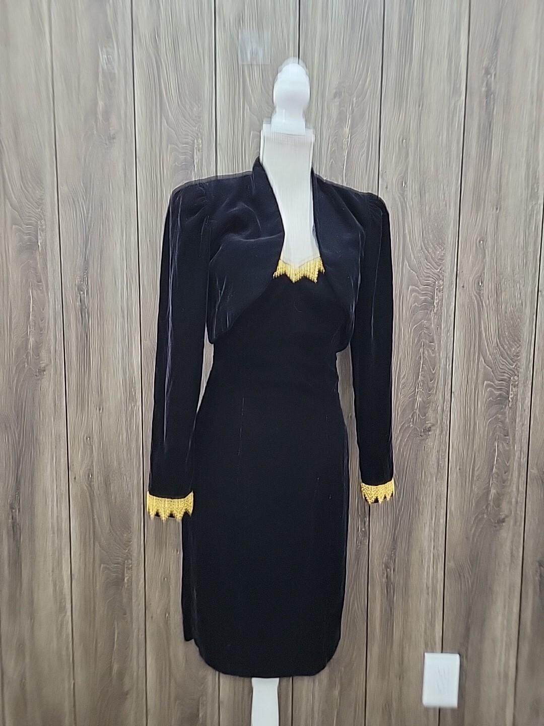 VTG 80s KAREN LUCAS for NIKI Off Shouder Black Velvet Goth Cocktail Dress 6/2pc