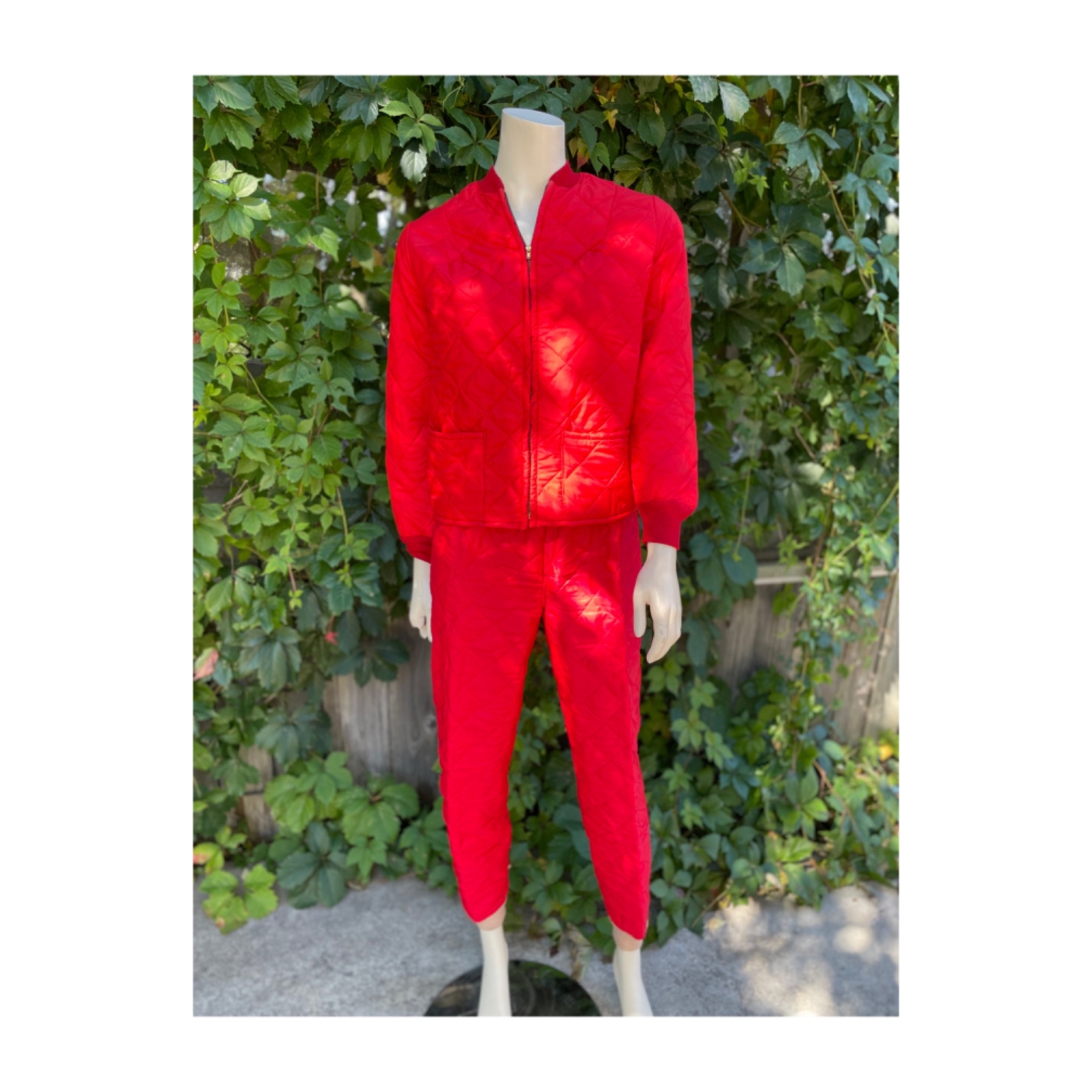 1950s Falcon Brand Outdoor Wear Quilted Thermal Pants Suit Terylene Red Gold