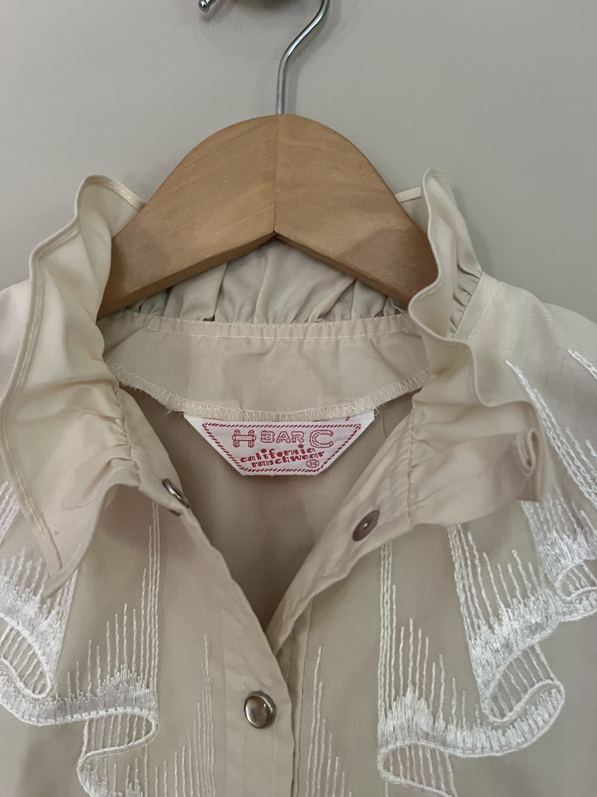 Beautiful Vintage H Bar C California Ranchwear western shirt Women’s 34 Ivory