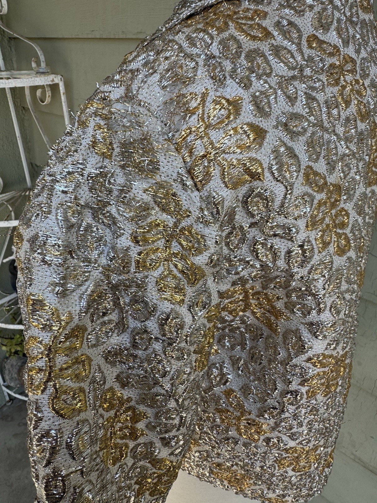 Vintage 60s Gold Silver Lamé Jaquard Evening Bolero Jacket S/M Open Front