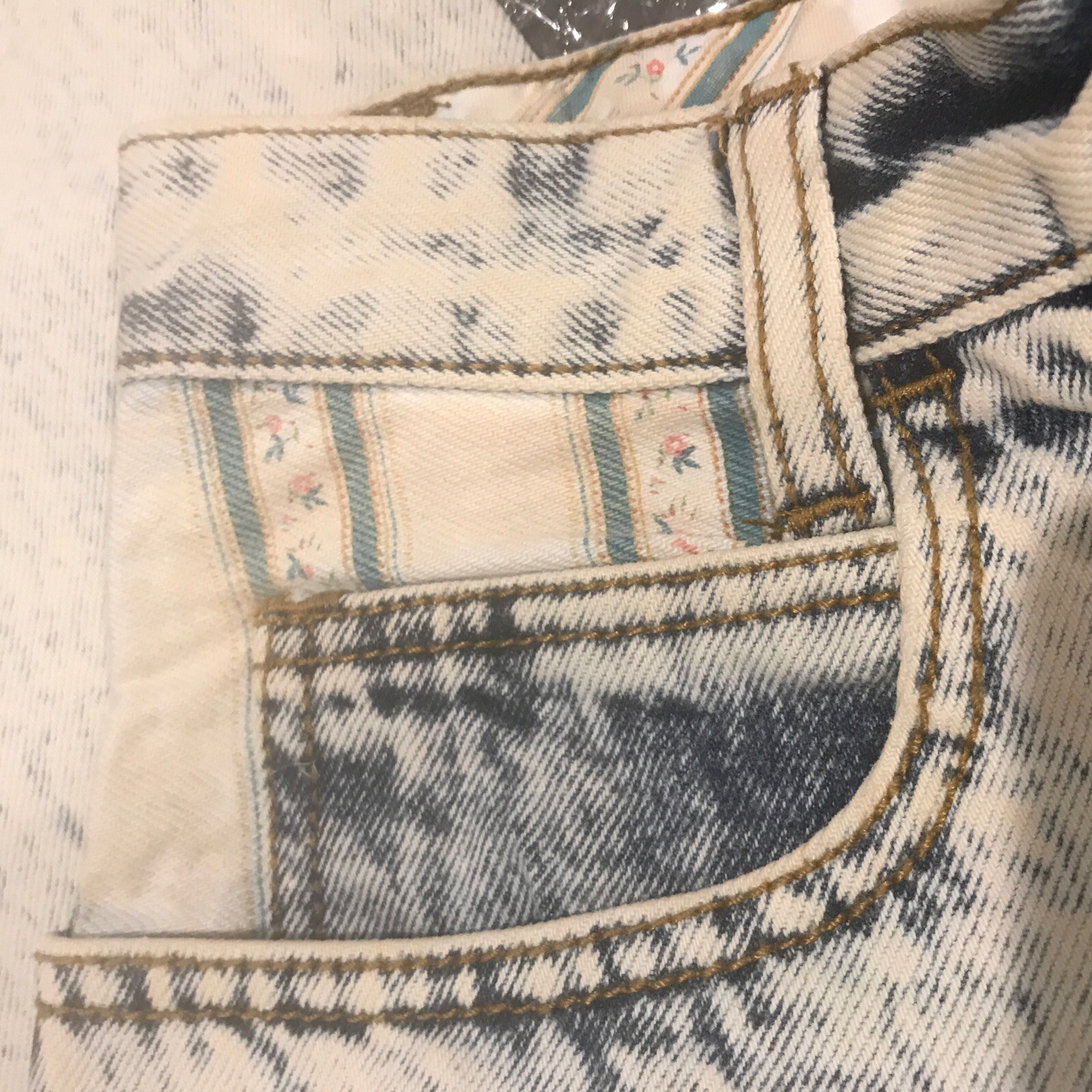 VTG 80s GET USED BY ELIE TAHARI ACID WASH WOMAN DENIM JEANS 28 HONG KONG NIP NOS