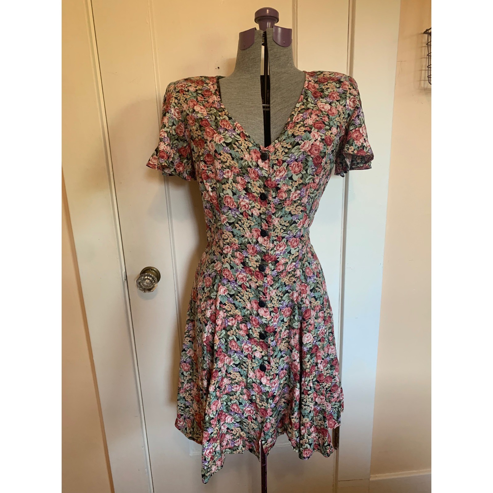 Vintage Rampage Floral Lace Up Back Mini Dress Size 7 Made in USA Rayon