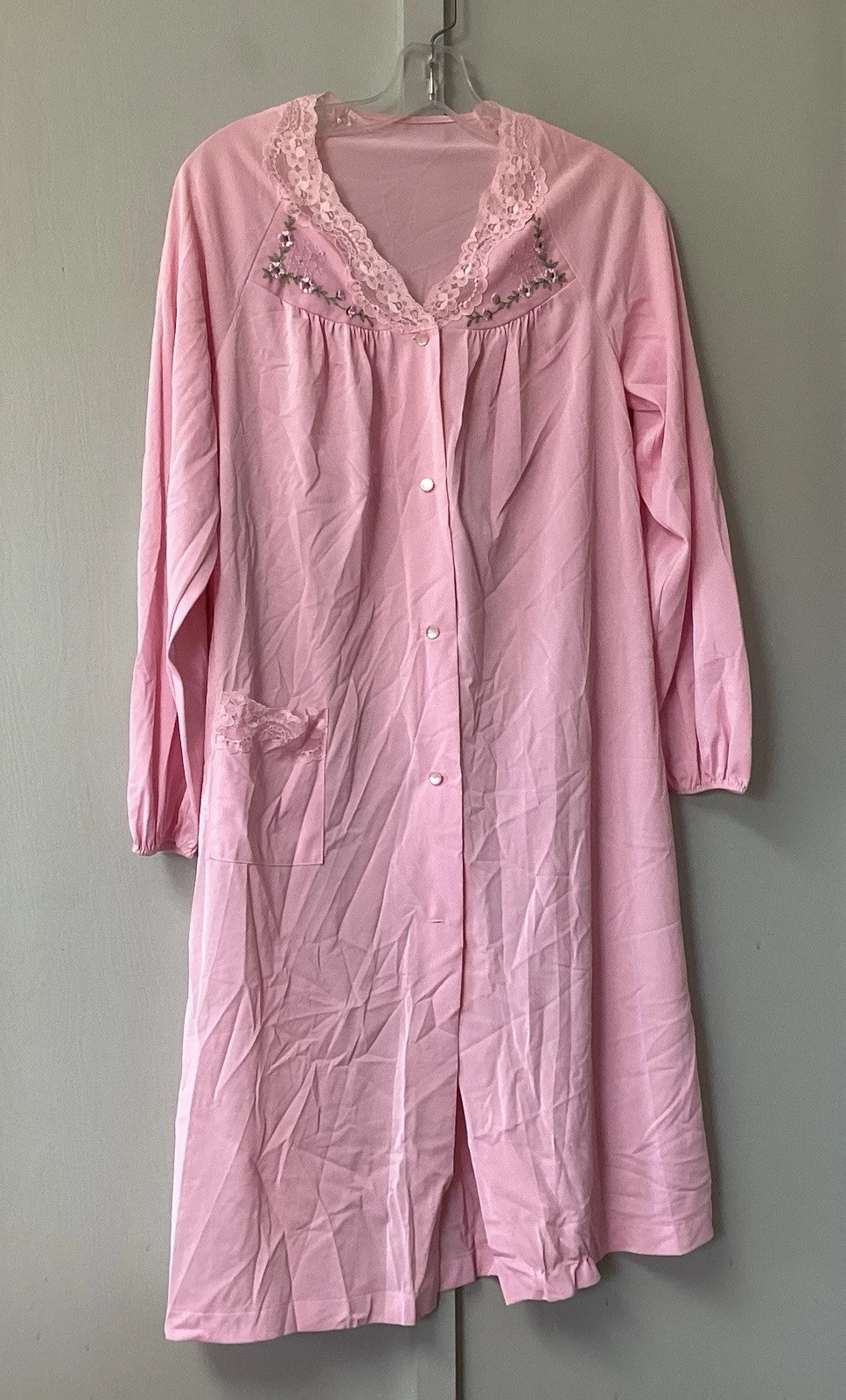 Vintage 70’s Pink Night Gown Ruffle Button Sissy Large Button Down Long Sleeve