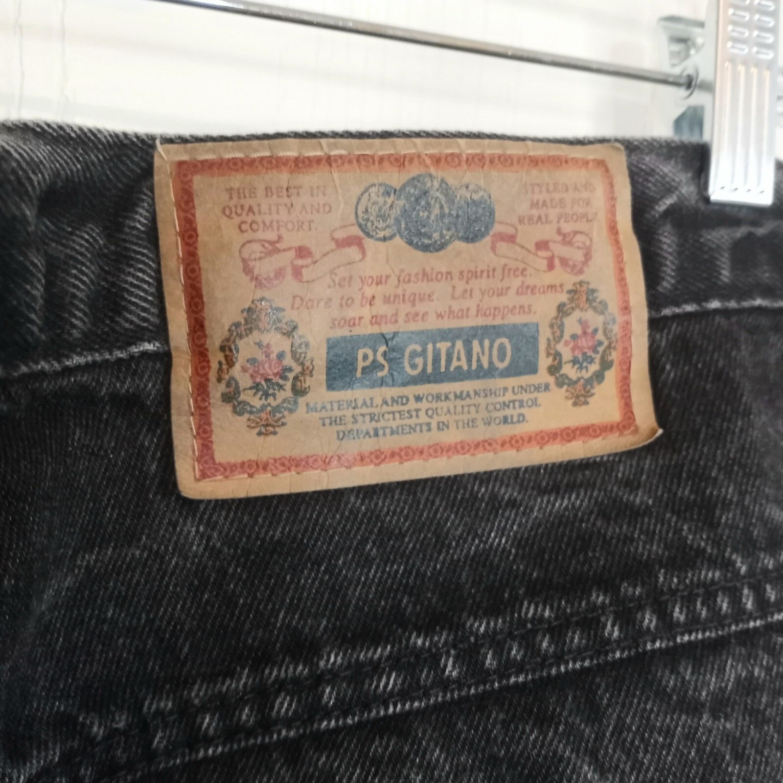 VINTAGE 80s Gitano Jeans Women’s 34/20W SHORT Mom Tapered Leg Black Ash