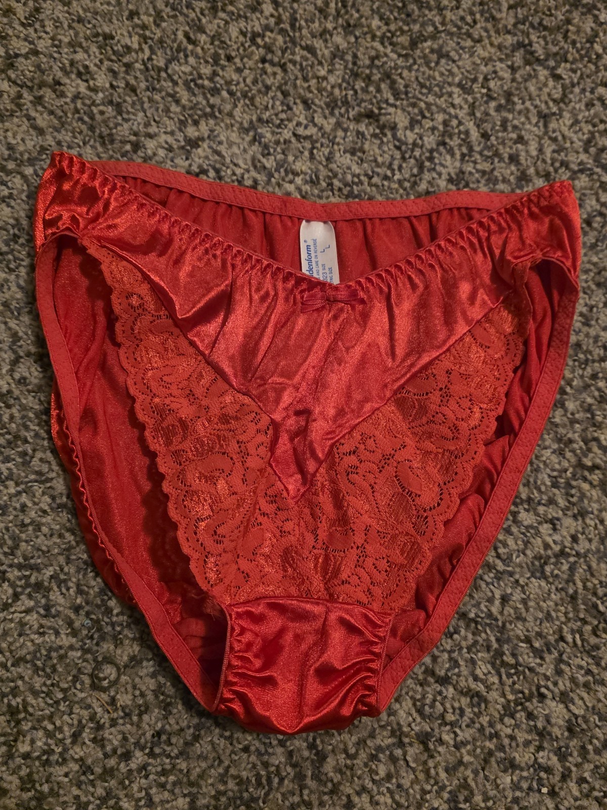 Vtg Maidenform Panties Chantilly Lace Second Skin Satin Shiny Sz L Glossy Red M