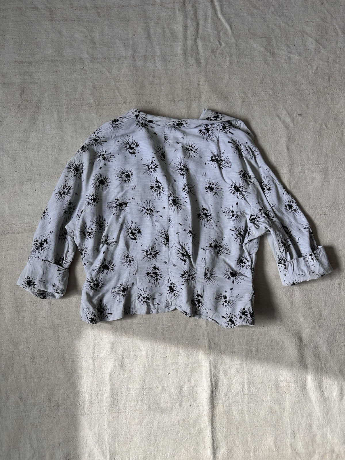 1940s Vintage French Rayon Jacket Blouse Grey Printed Top Womens Medium