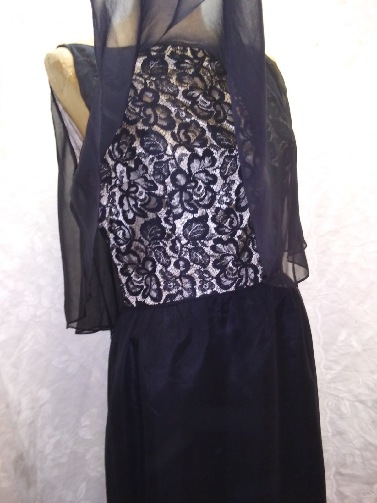 Vintage 1950’s 60’s Black Crepe Rayon & Chiffon Lace Cocktail Dress S/M