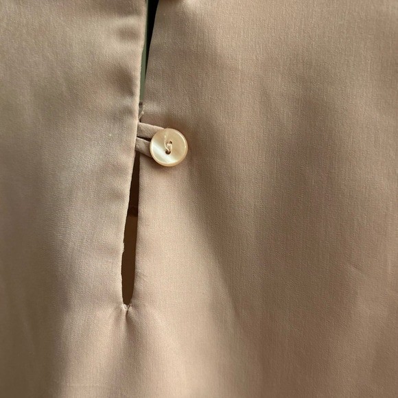 Jack Mulqueen Blouse Blush Beige Vintage Keyhole Back Top Womens Medium