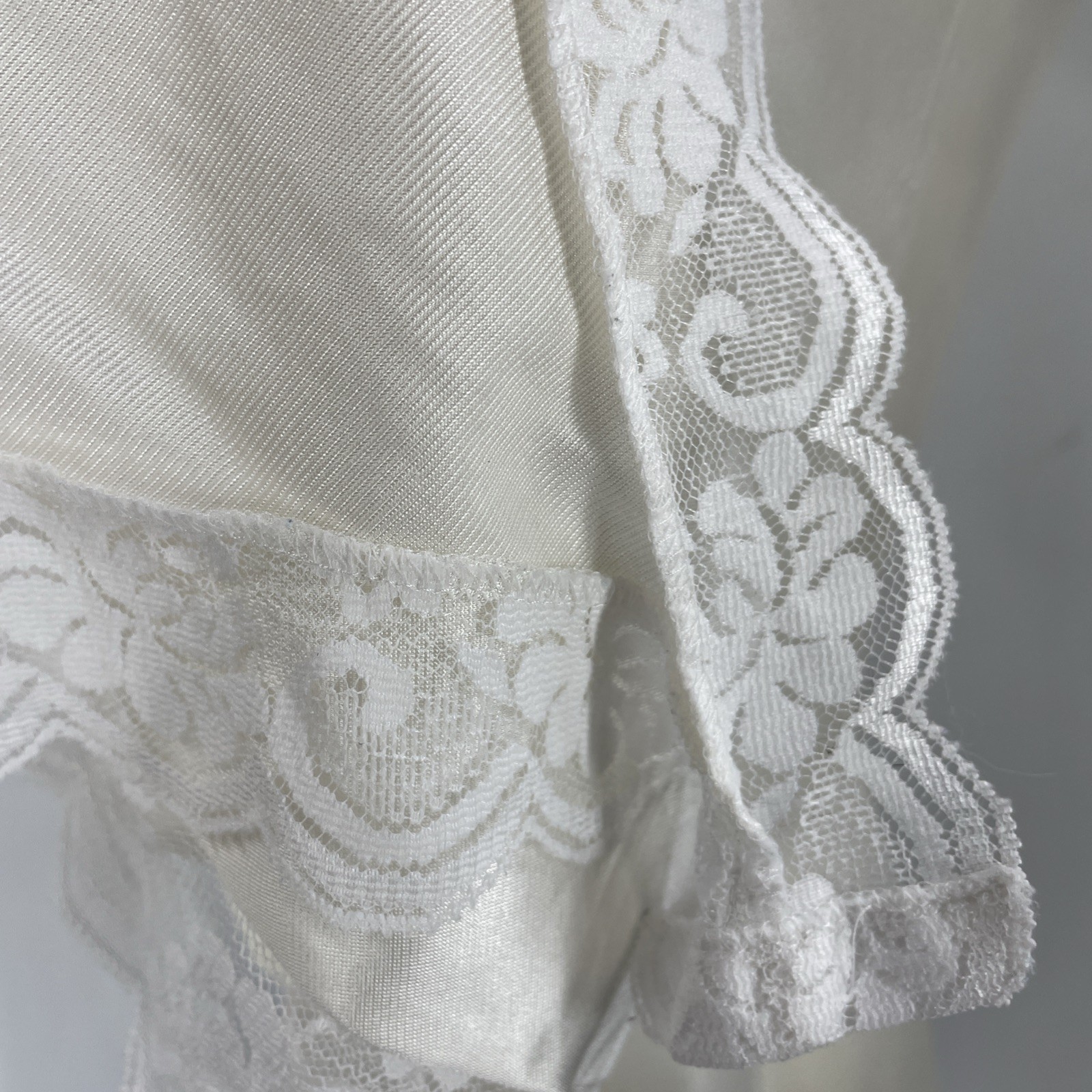 VTG JCPenney Fantasia White satin lace teddy bodysuit Pin Up Burlesque Size 36