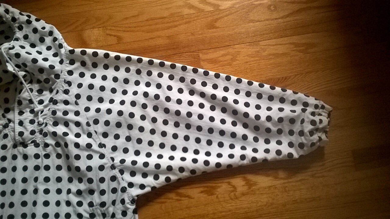 VTG 80’s „MIstal” Black & White Polka Dot Dolman Sleeve/Hooded Ski Jacket M