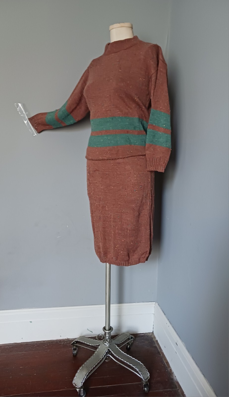 Vintage NWT Knubby Knit HELEN SUE 60s Sweater PENCIL SKIRT outfit S,M,L