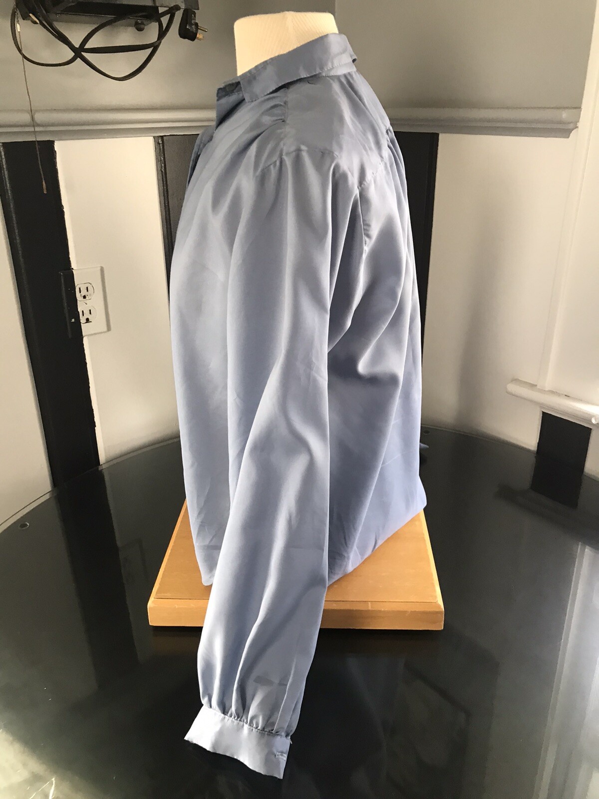Vintage 1970s YOU BABES Button Light Blue Long Sleeve Women Top Shirt