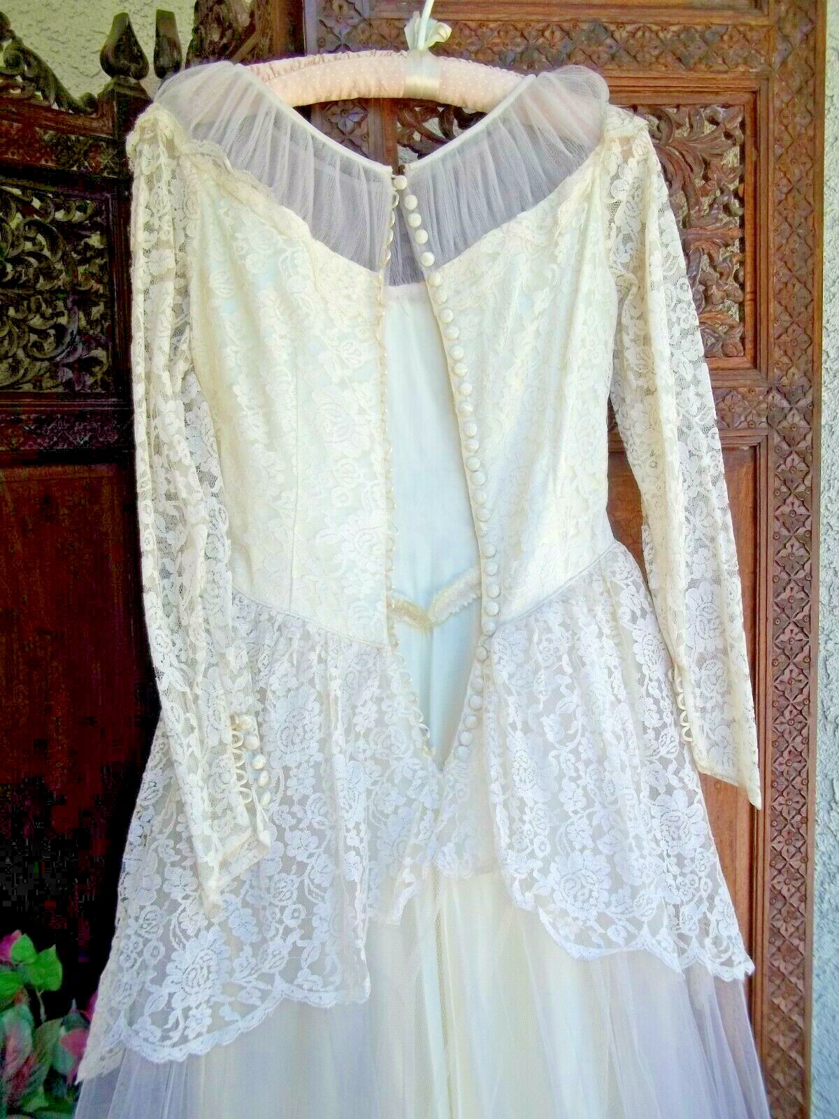 Vintage 50’s Tulle and Lace Ivory cupcake silhouette Wedding Gown Sz Small 36-37