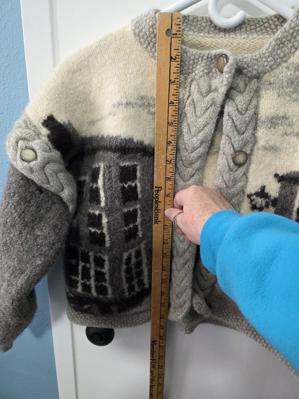 Iceland Vintage women’s Wool Sweater Small/medium