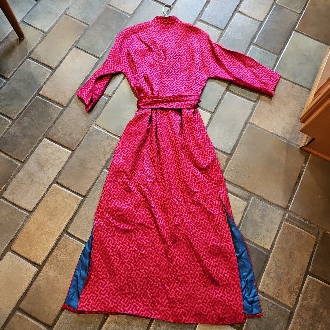 Vtg 40s/50s Dynasty Red/Pink Greek Key Blue Asian Robe Slit Sides Silk/Rayon S/M